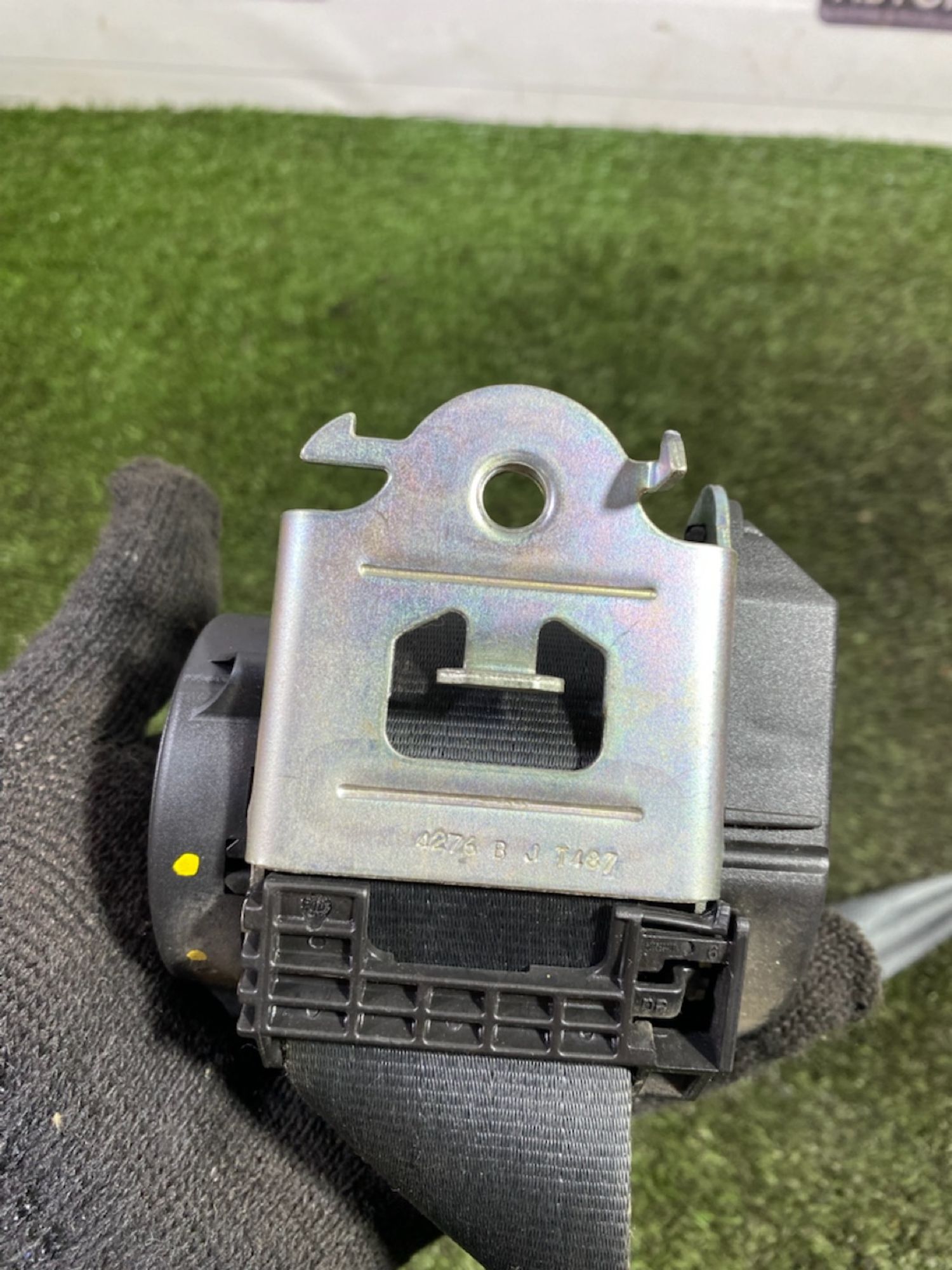 https://gcs.partsauto.market/rn-stockpro.appspot.com/thmbs/userImages/7493bedda53ffbba18042670cc6fed05/part/28009780-6b10-4d72-a7e9-281500e8ff0d_1747316850243.jpg