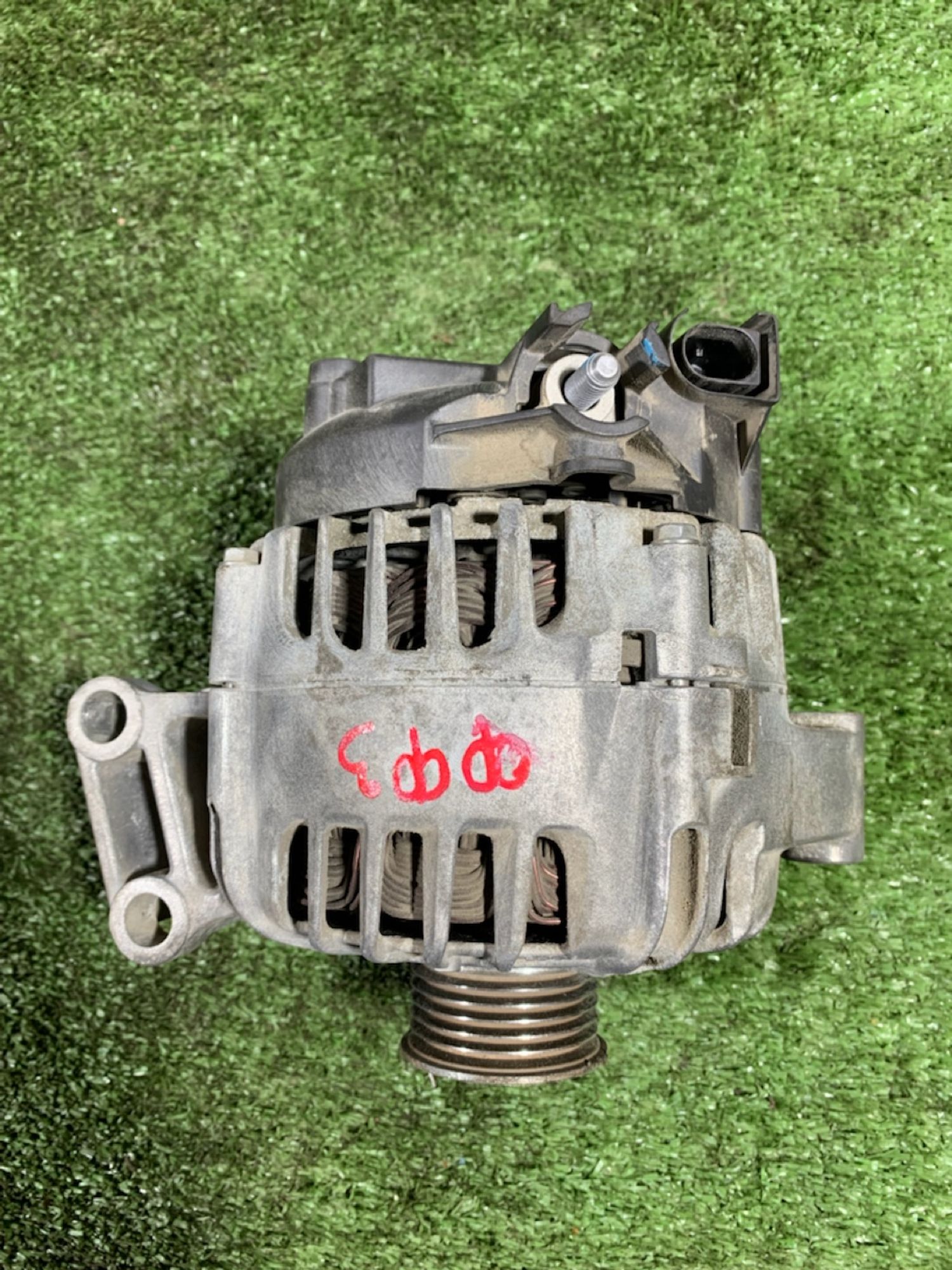 https://gcs.partsauto.market/rn-stockpro.appspot.com/thmbs/userImages/7493bedda53ffbba18042670cc6fed05/part/2902789c-5238-4a7d-bb60-6f659bda43fc_1741095407301.jpg