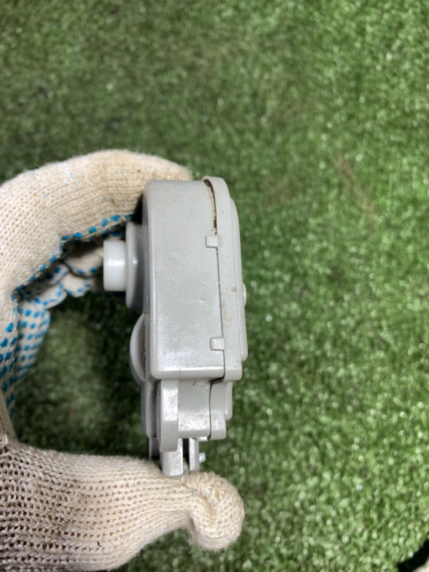 https://gcs.partsauto.market/rn-stockpro.appspot.com/thmbs/userImages/7493bedda53ffbba18042670cc6fed05/part/295c0bb5-e026-4a23-b56b-2a0af257bf32_1733748206844.jpg