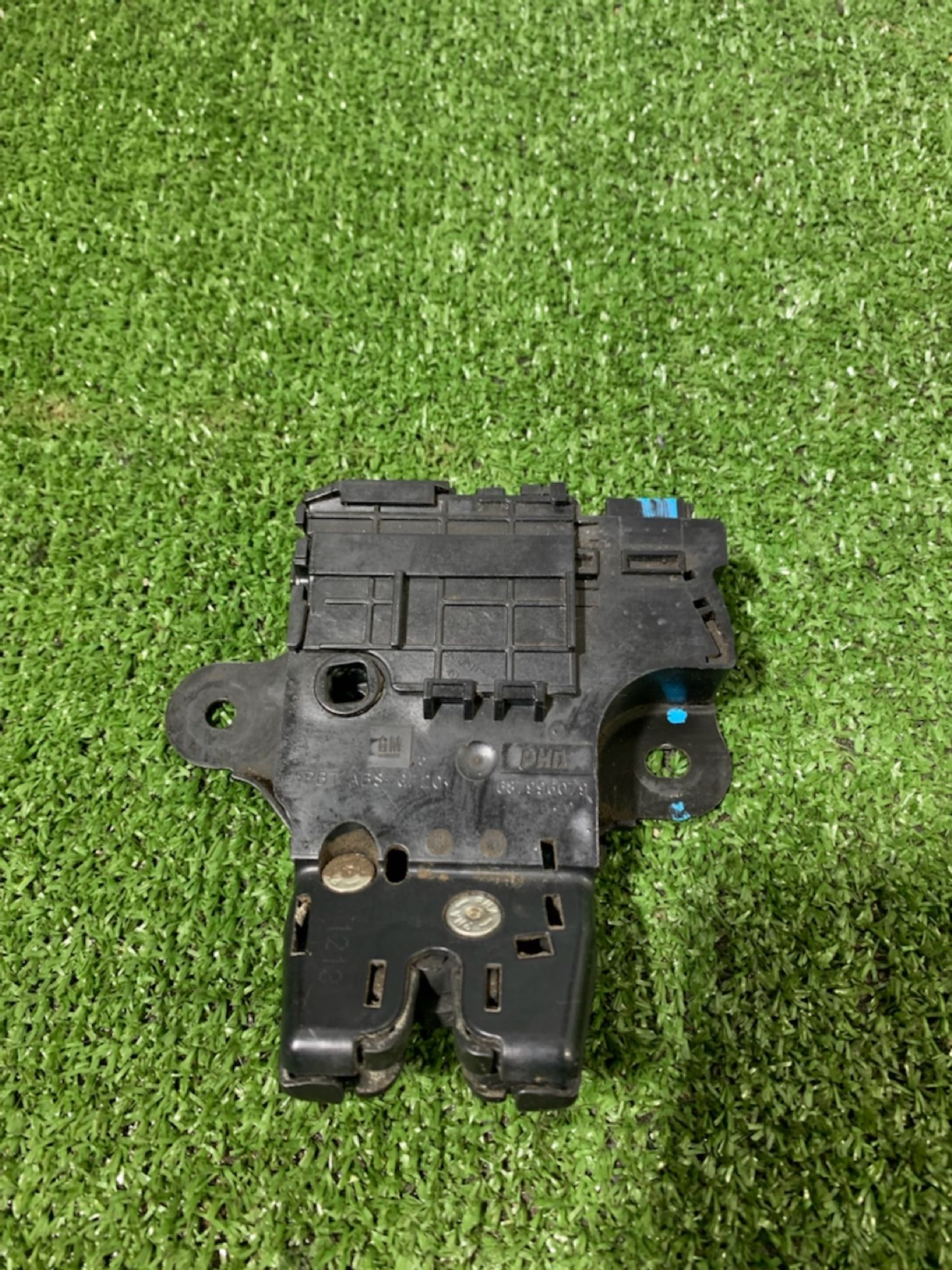 https://gcs.partsauto.market/rn-stockpro.appspot.com/thmbs/userImages/7493bedda53ffbba18042670cc6fed05/part/2a2b76c8-250f-46ba-b278-afbe3736768e_1733733589797.jpg