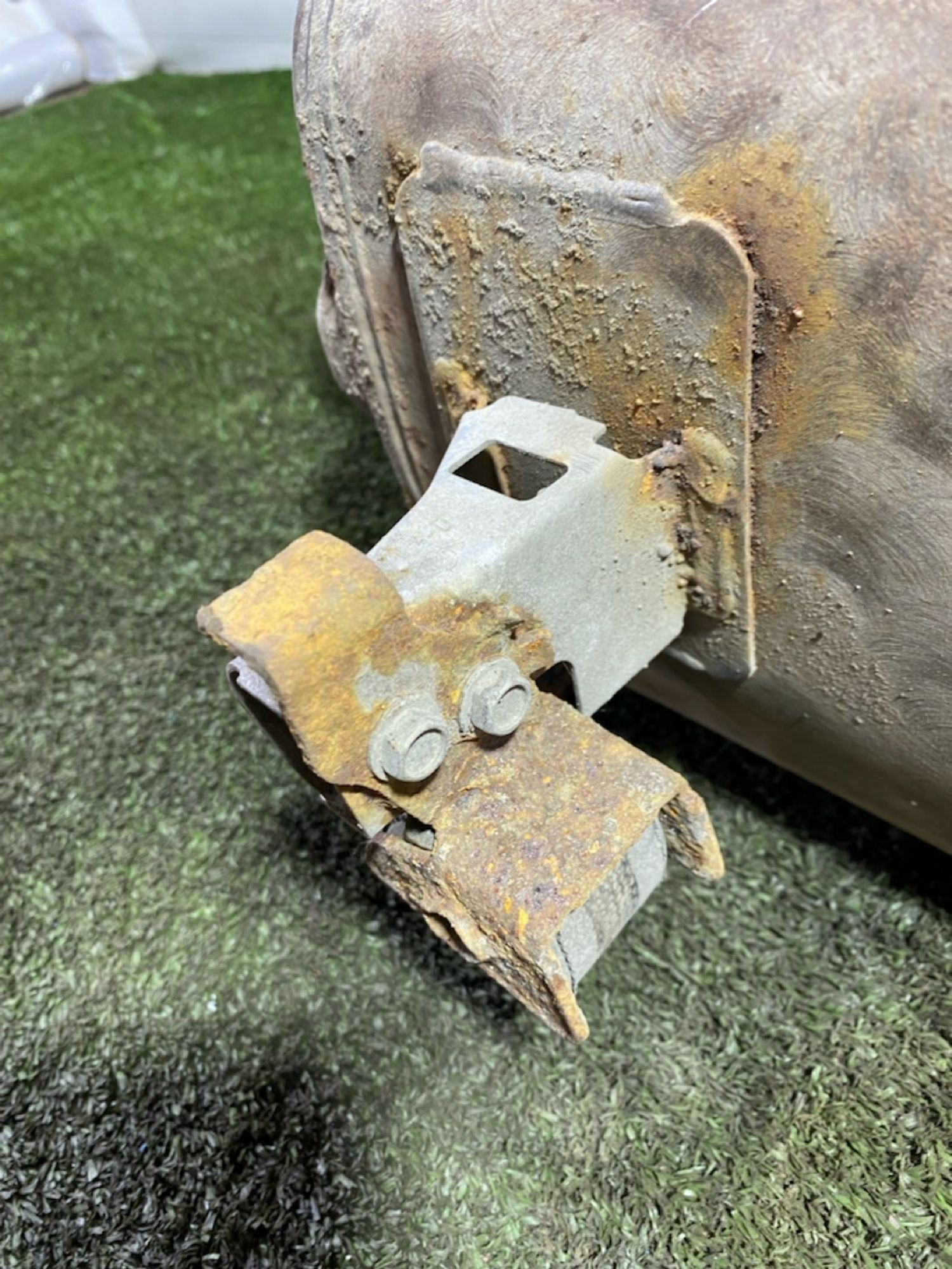 https://gcs.partsauto.market/rn-stockpro.appspot.com/thmbs/userImages/7493bedda53ffbba18042670cc6fed05/part/2b2488c3-857d-4afd-b7e5-5c09673c2ca4_1748871272568.jpg