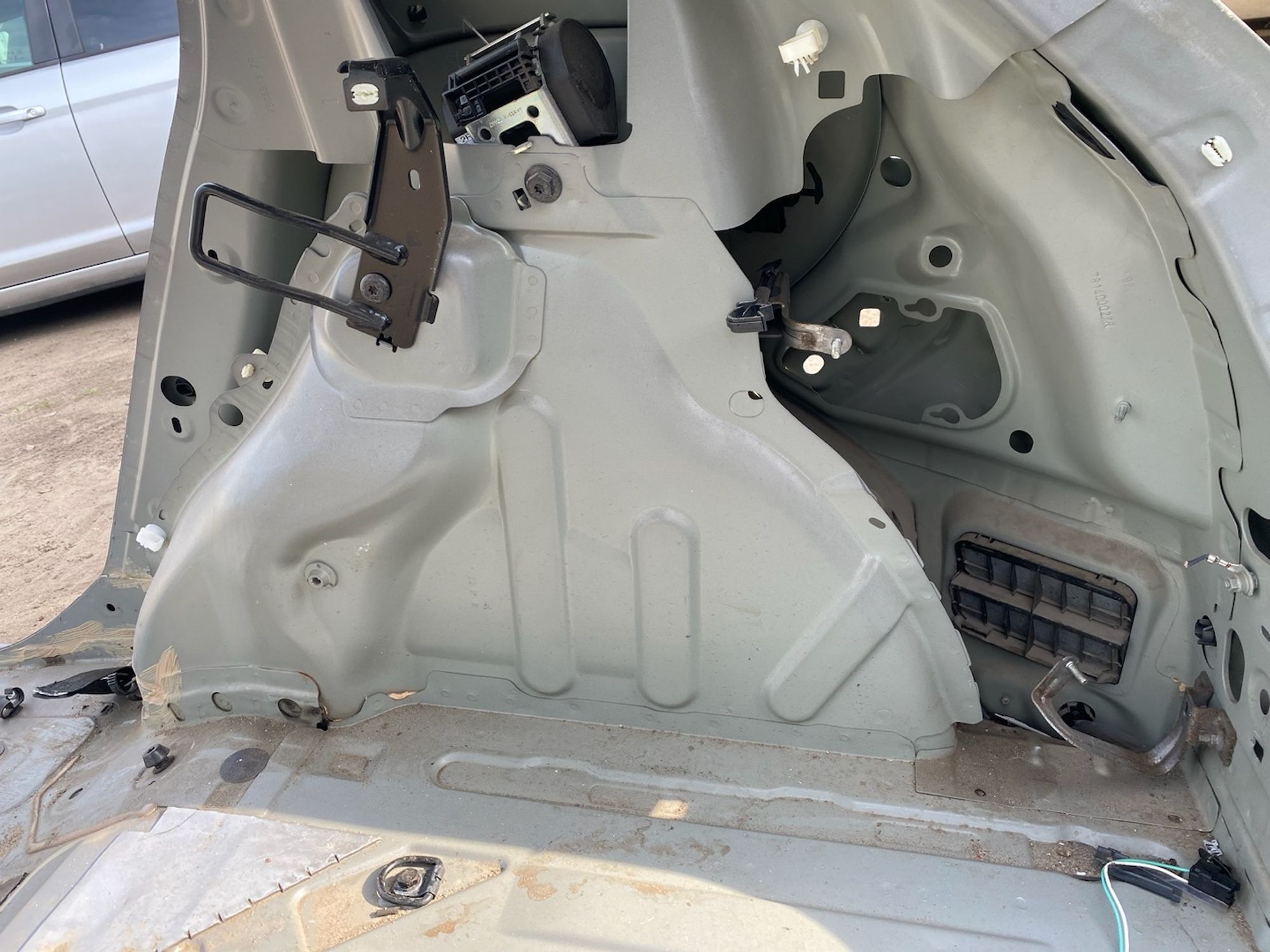 https://gcs.partsauto.market/rn-stockpro.appspot.com/thmbs/userImages/7493bedda53ffbba18042670cc6fed05/part/2bba172f-c60e-4382-a2fe-d0a715fb64f3_1748869052350.jpg