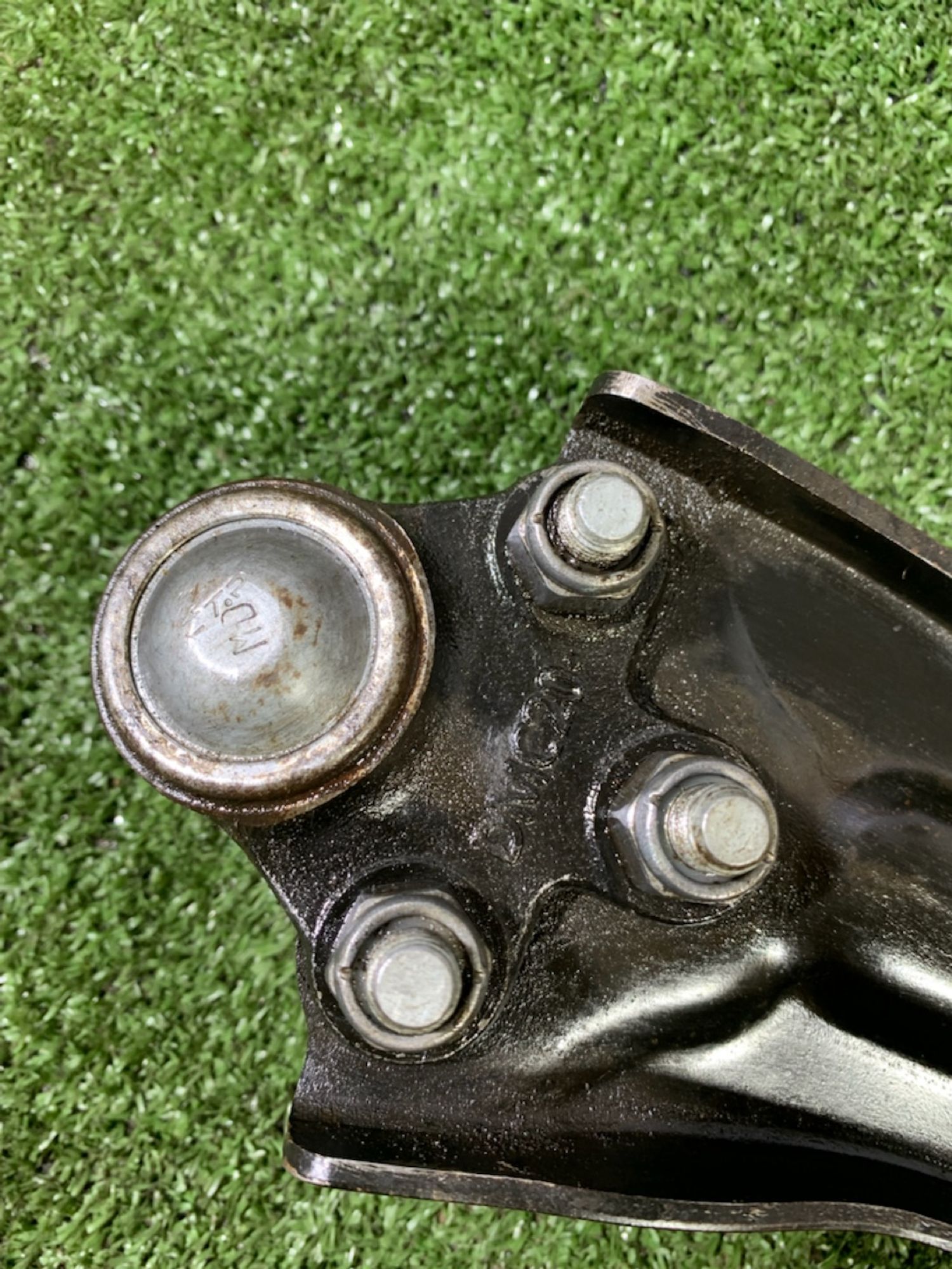 https://gcs.partsauto.market/rn-stockpro.appspot.com/thmbs/userImages/7493bedda53ffbba18042670cc6fed05/part/2c28ca10-ef4a-4918-9bb2-e382e110670d_1733818921686.jpg