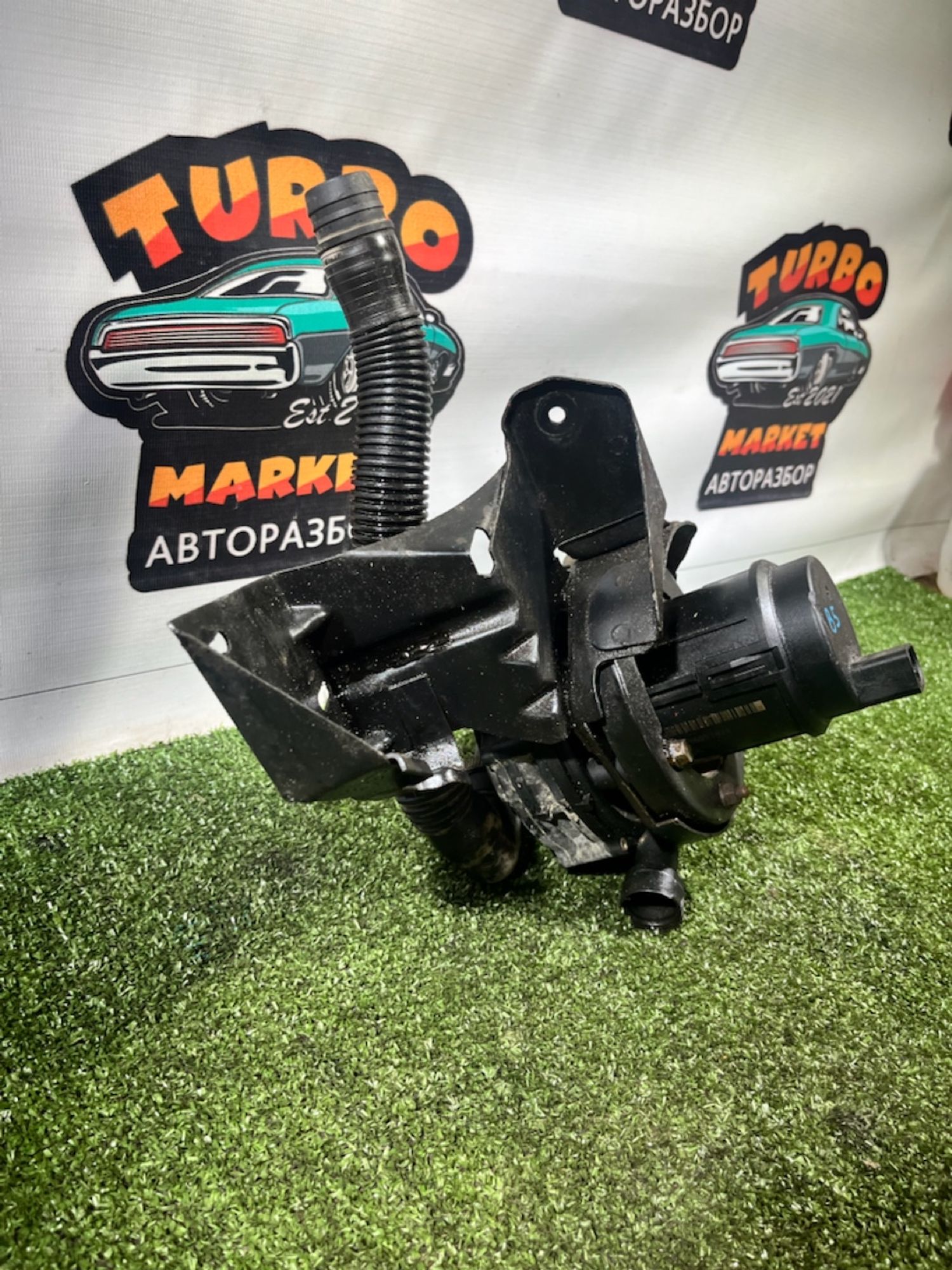 https://gcs.partsauto.market/rn-stockpro.appspot.com/thmbs/userImages/7493bedda53ffbba18042670cc6fed05/part/2ca6f367-f846-4bb8-80cf-b49fd2785f40_1734072447118.jpg