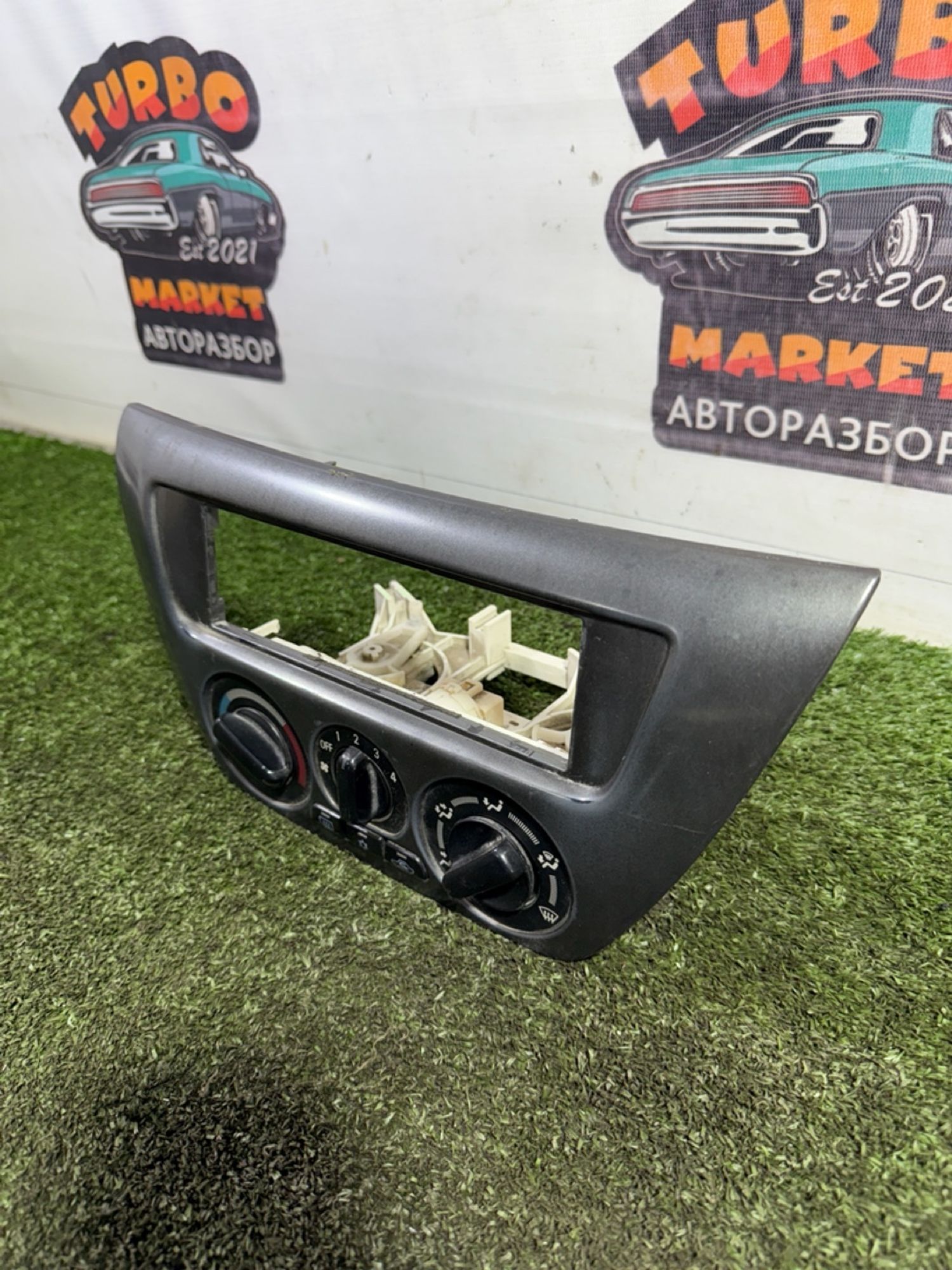 https://gcs.partsauto.market/rn-stockpro.appspot.com/thmbs/userImages/7493bedda53ffbba18042670cc6fed05/part/2d573446-4ed3-4aad-96a0-951301e9c74a_1746627095657.jpg