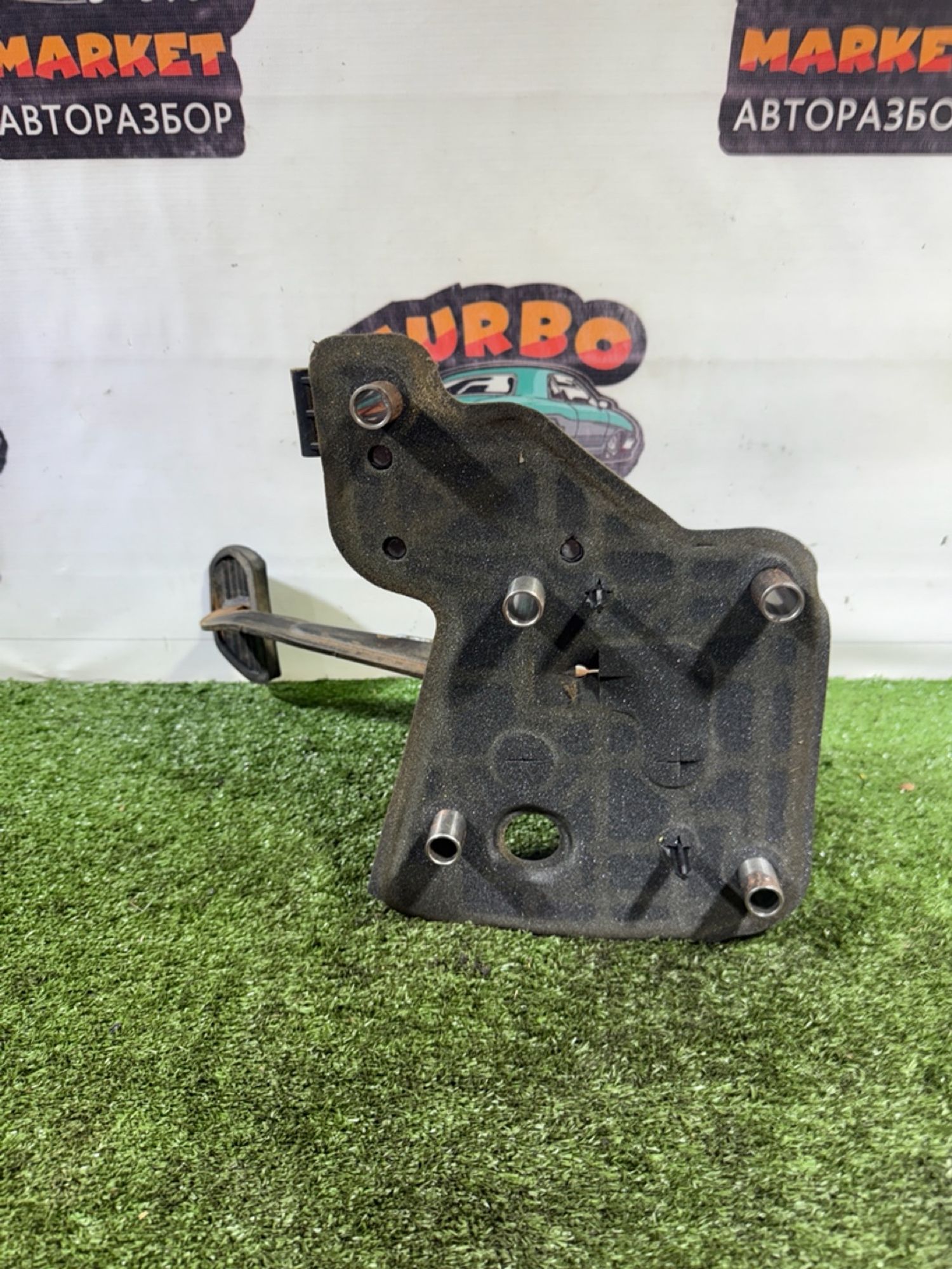 https://gcs.partsauto.market/rn-stockpro.appspot.com/thmbs/userImages/7493bedda53ffbba18042670cc6fed05/part/2d808c3e-53a3-4fbf-9896-8558d7776940_1742220928961.jpg