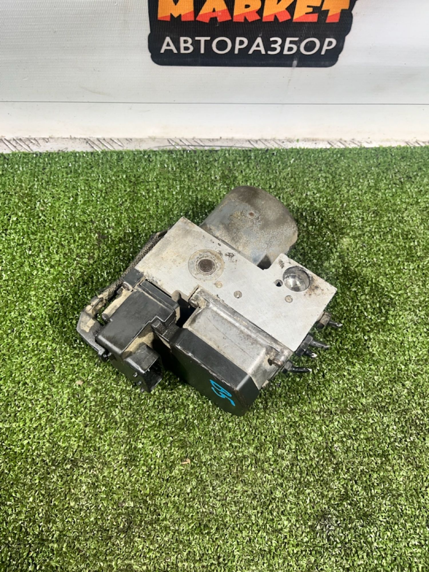 https://gcs.partsauto.market/rn-stockpro.appspot.com/thmbs/userImages/7493bedda53ffbba18042670cc6fed05/part/32839d82-d8c8-4997-a7d6-dc059e8c7657_1733917749949.jpg