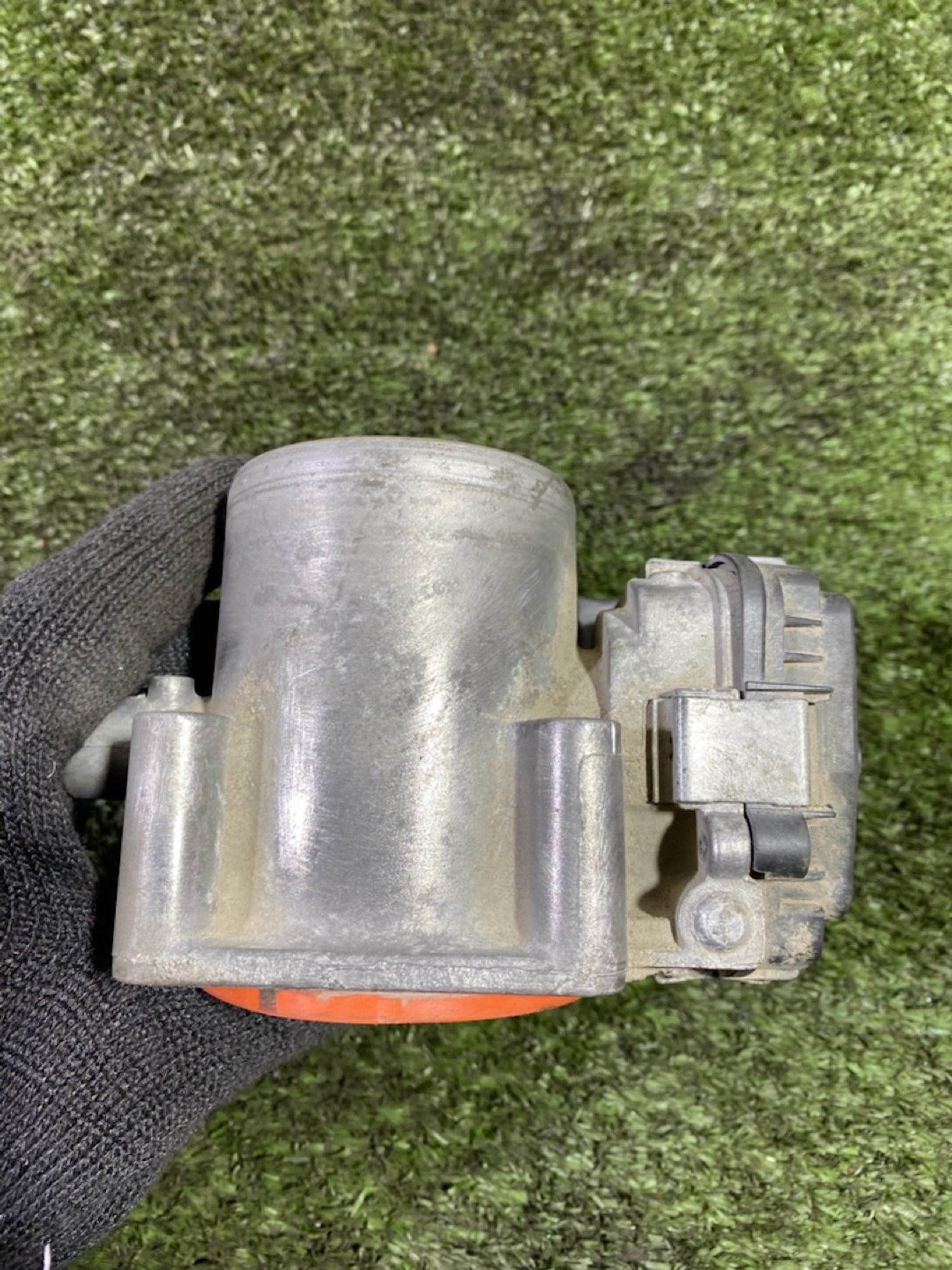 https://gcs.partsauto.market/rn-stockpro.appspot.com/thmbs/userImages/7493bedda53ffbba18042670cc6fed05/part/333c2735-c595-44b8-a2bb-5756fffd5a1d_1744808384819.jpg