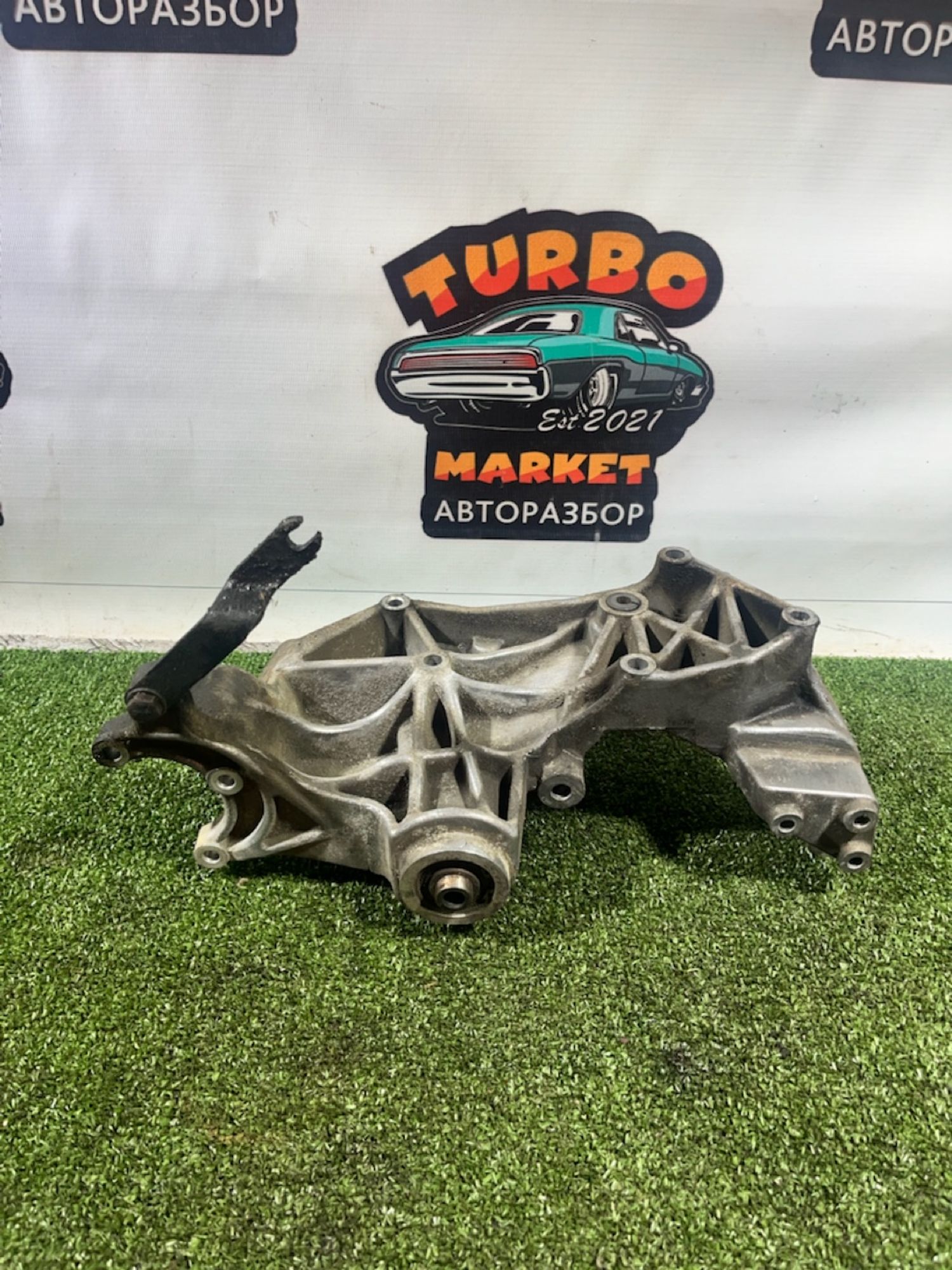 https://gcs.partsauto.market/rn-stockpro.appspot.com/thmbs/userImages/7493bedda53ffbba18042670cc6fed05/part/372d7d71-2958-4516-b5ef-8b038d1382a1_1733924334262.jpg