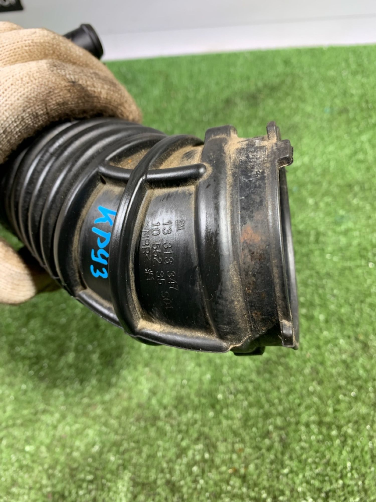 https://gcs.partsauto.market/rn-stockpro.appspot.com/thmbs/userImages/7493bedda53ffbba18042670cc6fed05/part/3b2c0a15-a148-4ffa-847d-739f042e5eb0_1732704564073.jpg