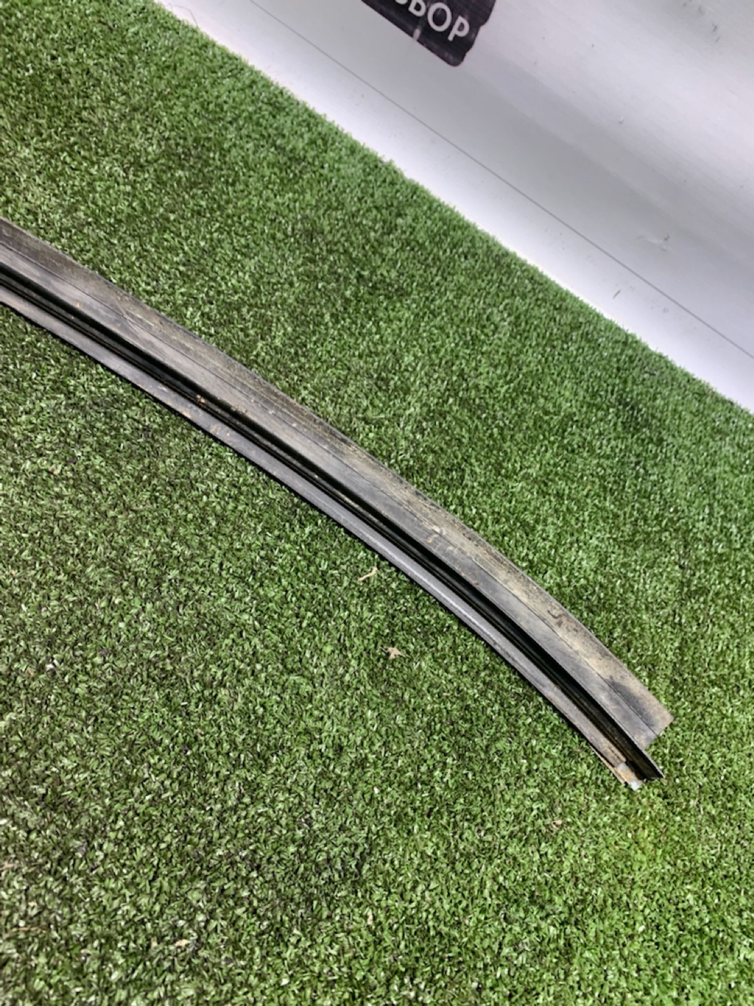 https://gcs.partsauto.market/rn-stockpro.appspot.com/thmbs/userImages/7493bedda53ffbba18042670cc6fed05/part/3b7136d9-48d7-46a4-a6b0-df404c824795_1736766452427.jpg