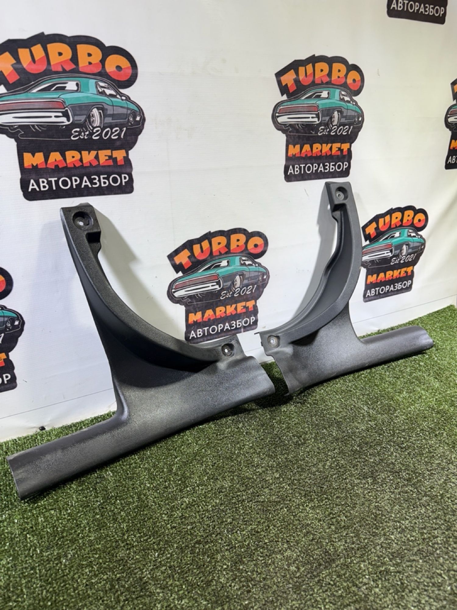 https://gcs.partsauto.market/rn-stockpro.appspot.com/thmbs/userImages/7493bedda53ffbba18042670cc6fed05/part/3de87cec-c1da-407a-b0be-7a5ece3fbf3e_1739880083415.jpg