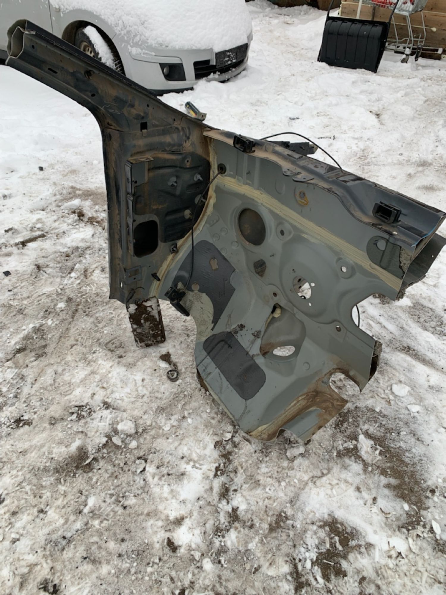 https://gcs.partsauto.market/rn-stockpro.appspot.com/thmbs/userImages/7493bedda53ffbba18042670cc6fed05/part/404fba32-ec80-4a70-8a4e-bd9396d90168_1733864844125.jpg