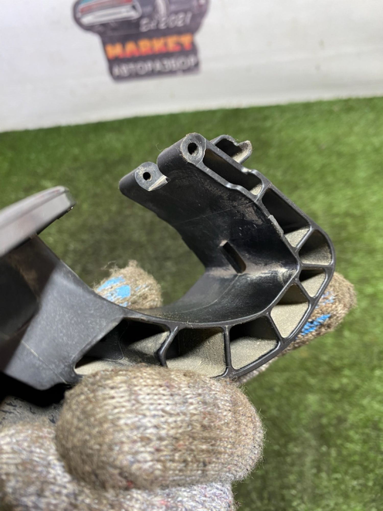 https://gcs.partsauto.market/rn-stockpro.appspot.com/thmbs/userImages/7493bedda53ffbba18042670cc6fed05/part/411a8967-55e8-4826-a34d-13d9c78f657a_1748873059979.jpg