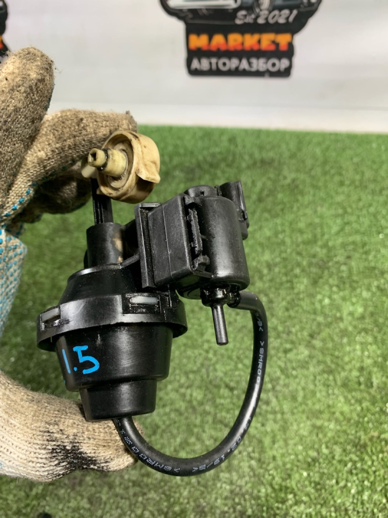 https://gcs.partsauto.market/rn-stockpro.appspot.com/thmbs/userImages/7493bedda53ffbba18042670cc6fed05/part/44544f11-eea6-4003-89d2-75e1b8aea4f9_1733825760210.jpg