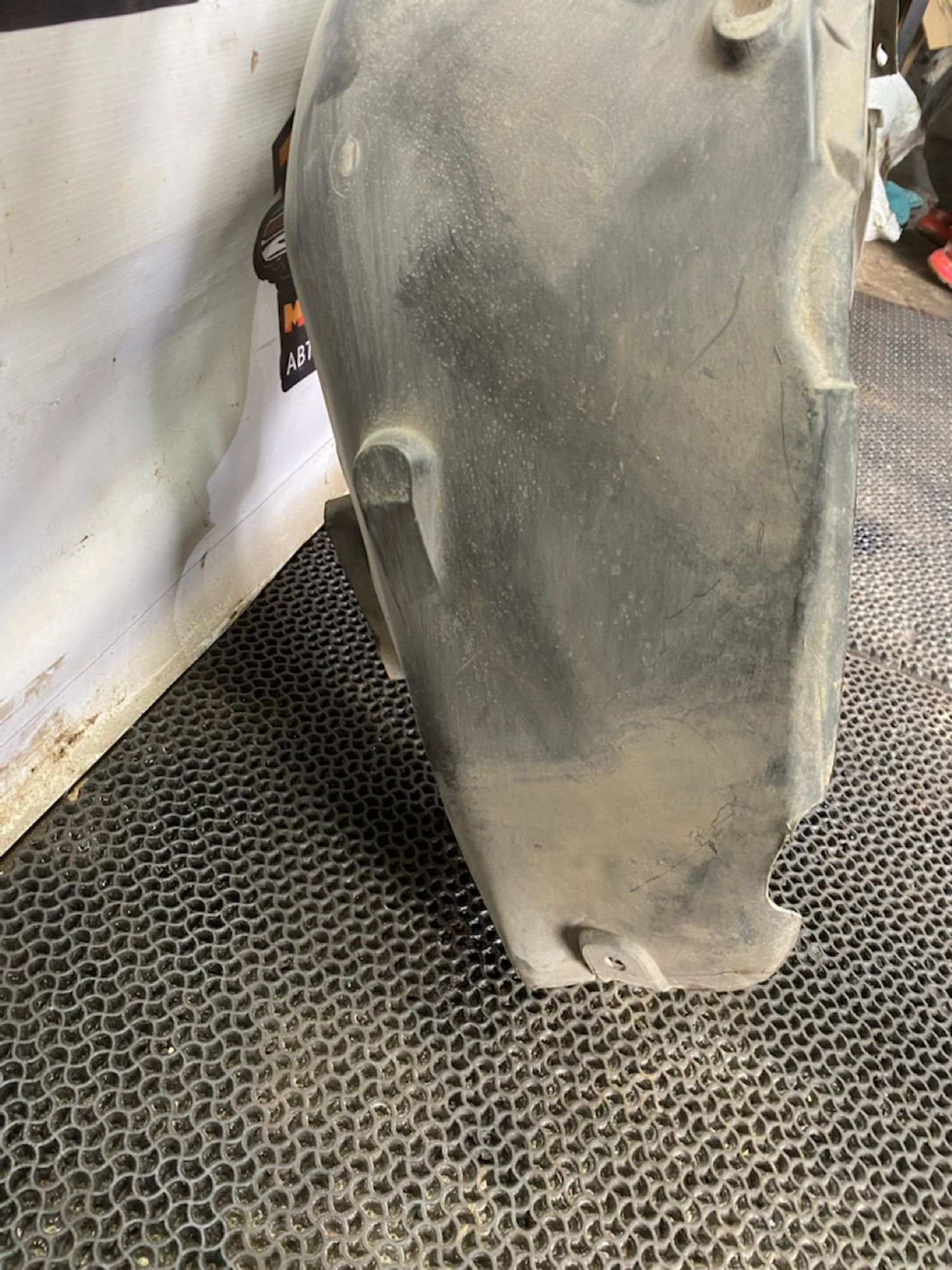 https://gcs.partsauto.market/rn-stockpro.appspot.com/thmbs/userImages/7493bedda53ffbba18042670cc6fed05/part/46b5ec4d-5734-4b26-8483-43b3f46cd7f4_1747234250135.jpg
