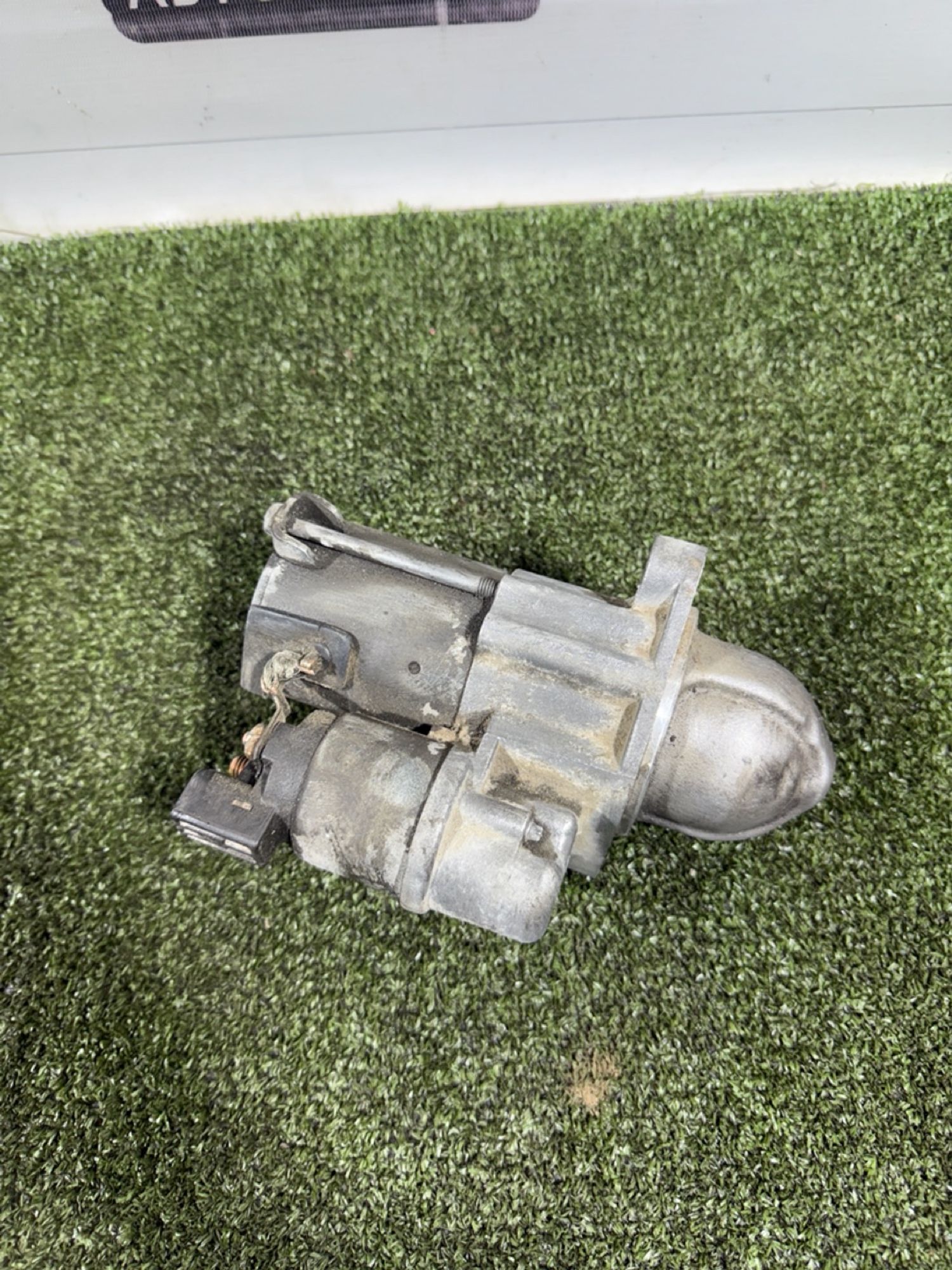 https://gcs.partsauto.market/rn-stockpro.appspot.com/thmbs/userImages/7493bedda53ffbba18042670cc6fed05/part/4a376d21-2c79-4aef-96a2-e13b7eb401b1_1739541496048.jpg