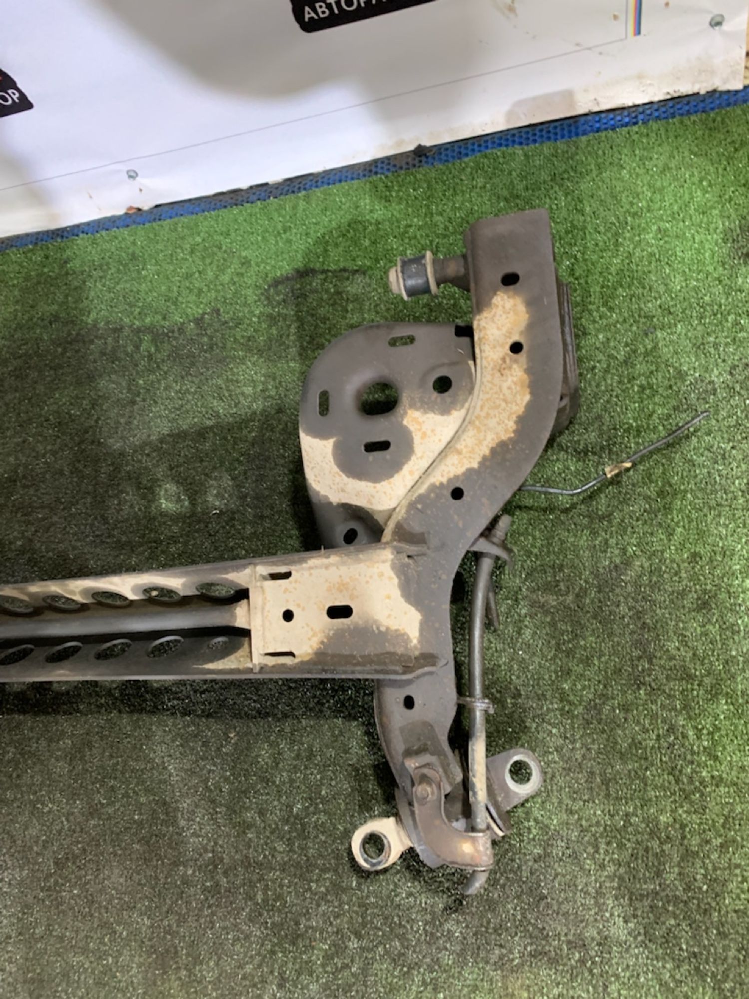 https://gcs.partsauto.market/rn-stockpro.appspot.com/thmbs/userImages/7493bedda53ffbba18042670cc6fed05/part/4a71570a-c857-4035-849d-87c08d7d4110_1733825680222.jpg