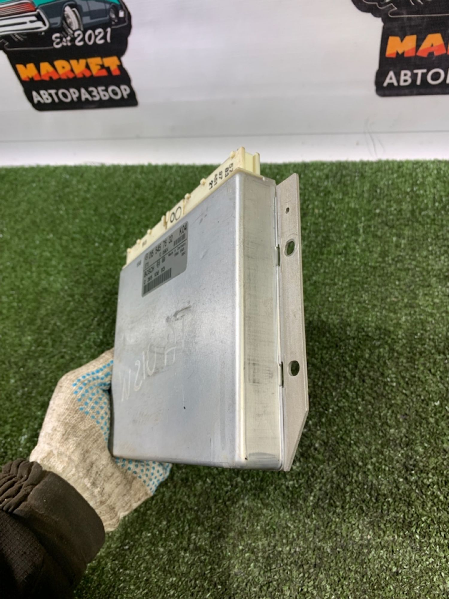 https://gcs.partsauto.market/rn-stockpro.appspot.com/thmbs/userImages/7493bedda53ffbba18042670cc6fed05/part/4ac28270-dd07-407a-ad90-de06393e1d89_1736427459305.jpg