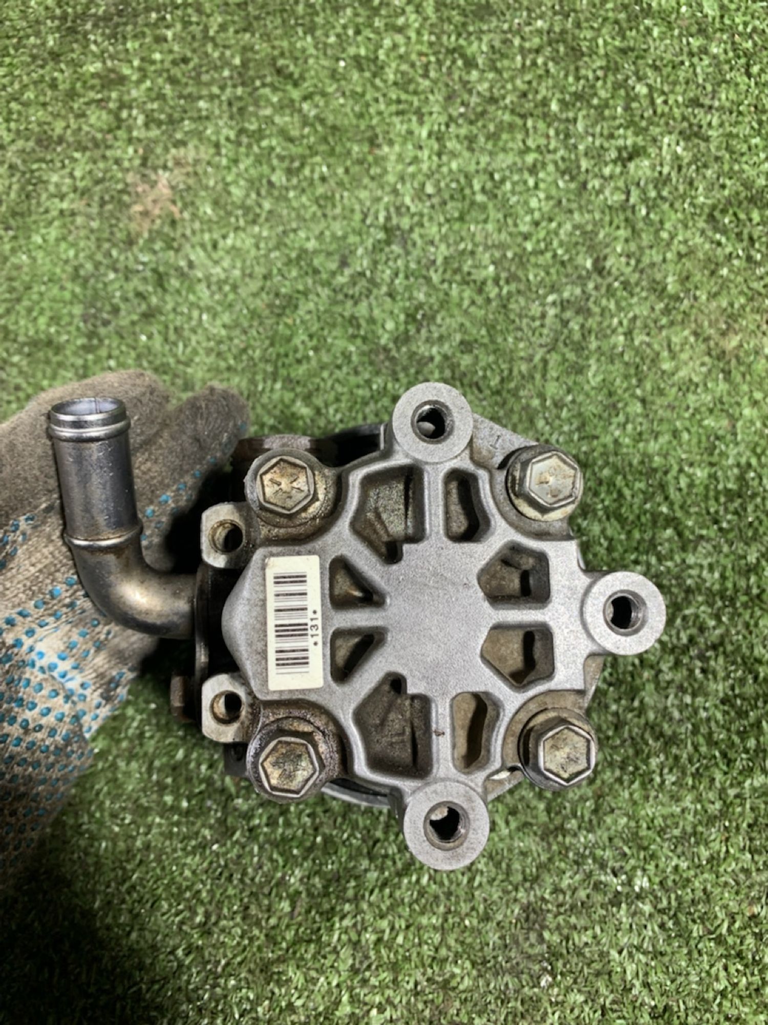 https://gcs.partsauto.market/rn-stockpro.appspot.com/thmbs/userImages/7493bedda53ffbba18042670cc6fed05/part/5010c8de-21b6-43c8-81c2-f9da7fb63f58_1733741513189.jpg
