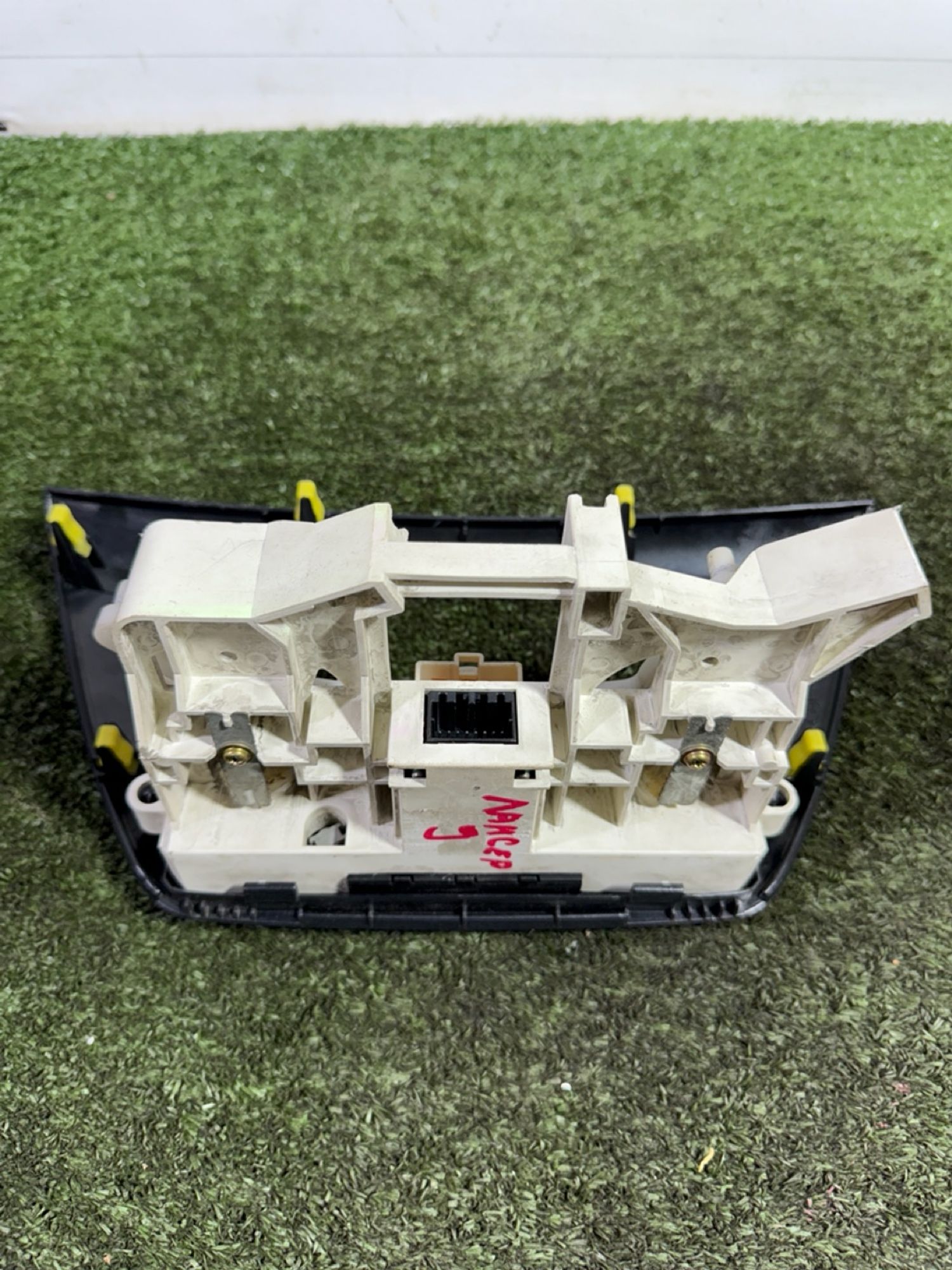 https://gcs.partsauto.market/rn-stockpro.appspot.com/thmbs/userImages/7493bedda53ffbba18042670cc6fed05/part/53b6297f-feed-46da-a431-cf82b4b8d55f_1746627113041.jpg