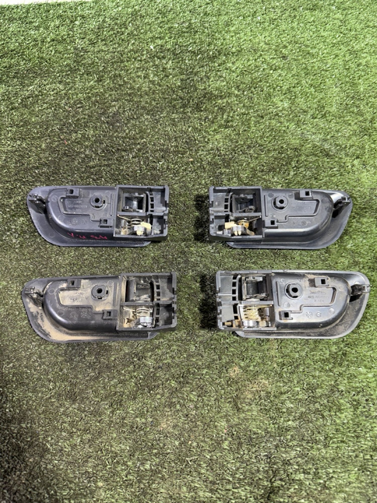 https://gcs.partsauto.market/rn-stockpro.appspot.com/thmbs/userImages/7493bedda53ffbba18042670cc6fed05/part/563b898d-d60d-42dc-a0b8-f76fa9b636b9_1747836267258.jpg