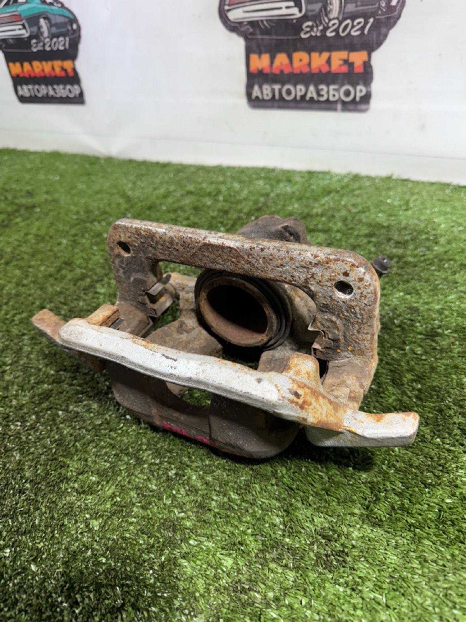 https://gcs.partsauto.market/rn-stockpro.appspot.com/thmbs/userImages/7493bedda53ffbba18042670cc6fed05/part/56c6cb2d-83b9-4856-8820-bcb3d0b2afca_1742303674756.jpg