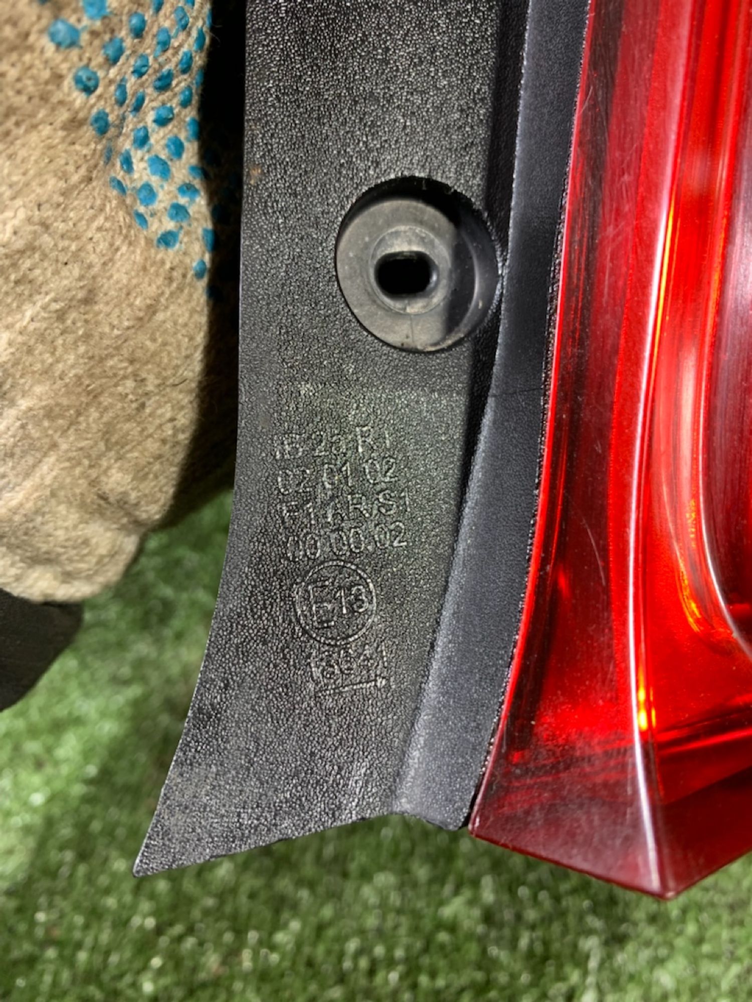 https://gcs.partsauto.market/rn-stockpro.appspot.com/thmbs/userImages/7493bedda53ffbba18042670cc6fed05/part/5867ad41-1a9b-4166-b05f-4795dfd7630b_1733480429013.jpg