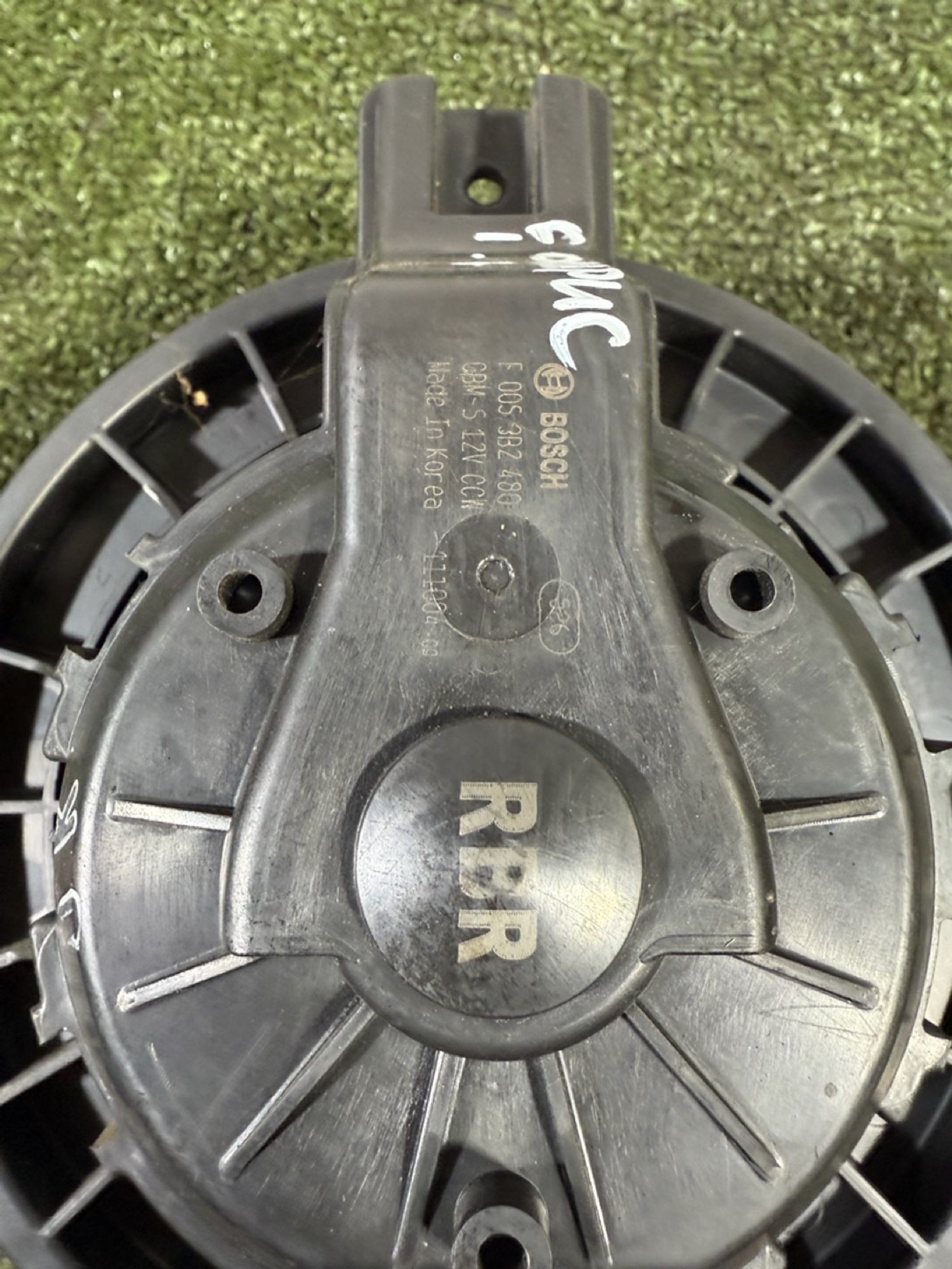 https://gcs.partsauto.market/rn-stockpro.appspot.com/thmbs/userImages/7493bedda53ffbba18042670cc6fed05/part/59455a51-1eb9-4960-ac1a-9754fcf45d69_1739549029835.jpg