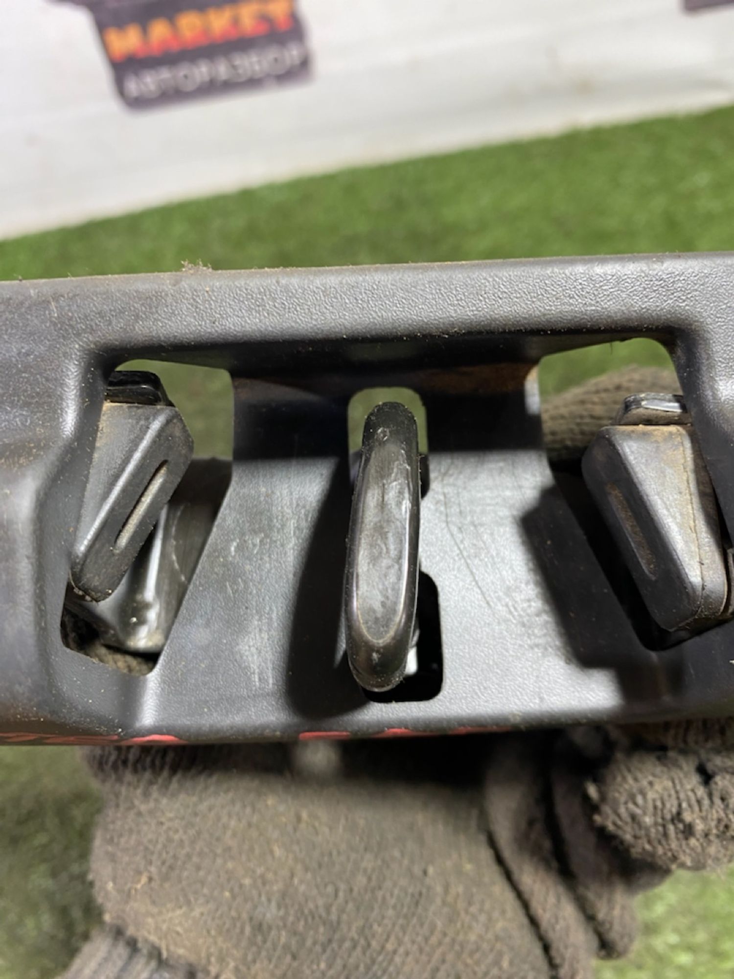 https://gcs.partsauto.market/rn-stockpro.appspot.com/thmbs/userImages/7493bedda53ffbba18042670cc6fed05/part/5d2fe074-fb96-42d8-88c2-4e83a2257898_1747397104347.jpg
