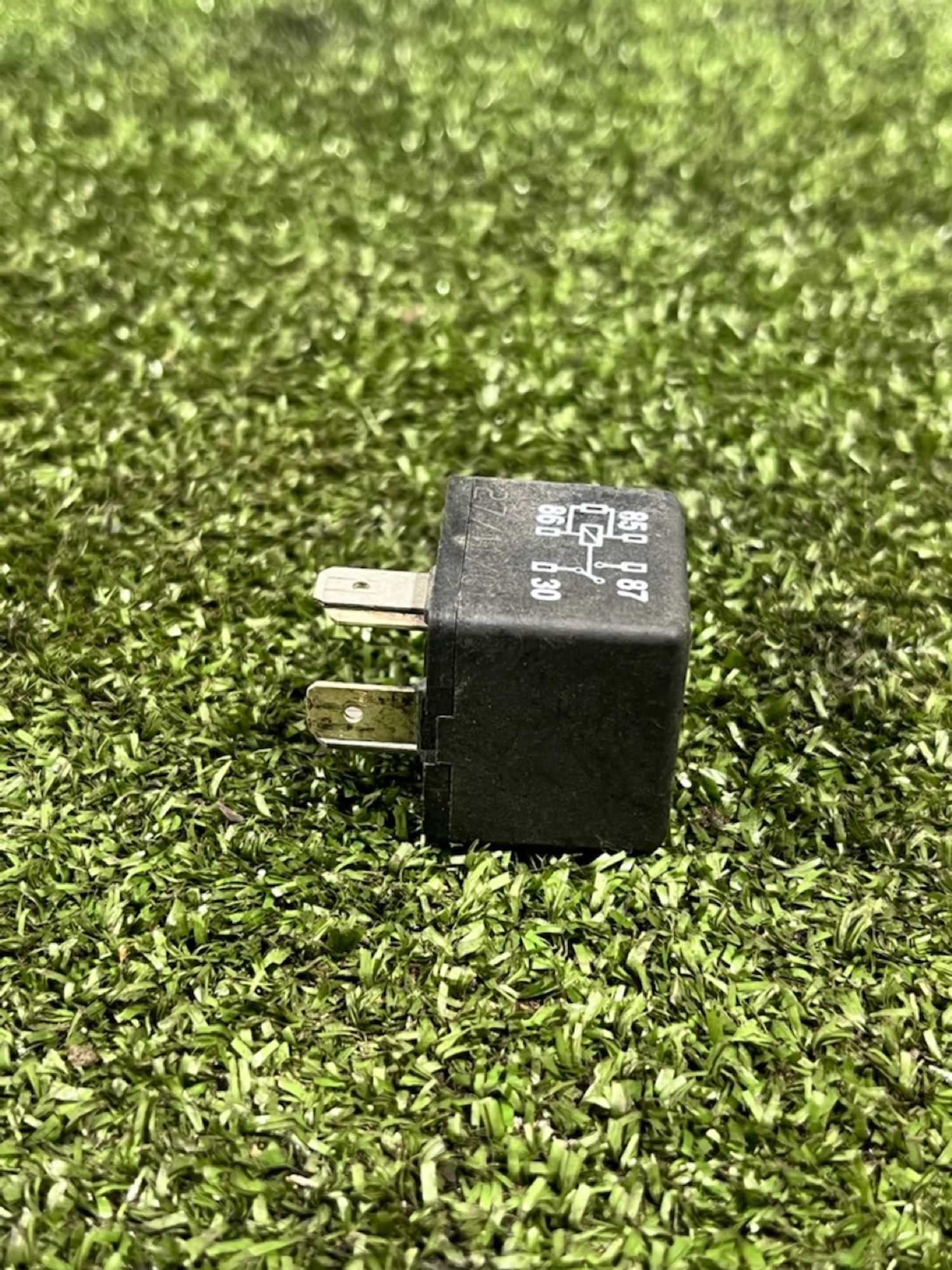 https://gcs.partsauto.market/rn-stockpro.appspot.com/thmbs/userImages/7493bedda53ffbba18042670cc6fed05/part/5ed9a013-a6a2-4ca6-9a51-b2939288f239_1734086847605.jpg