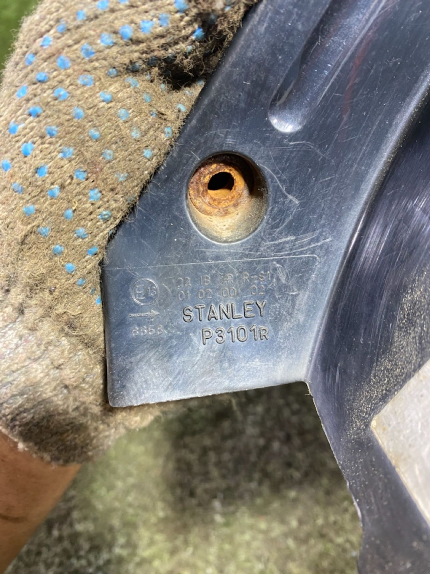 https://gcs.partsauto.market/rn-stockpro.appspot.com/thmbs/userImages/7493bedda53ffbba18042670cc6fed05/part/60fbfb1f-0afb-4f36-96d5-77a2bc027056_1750060273715.jpg