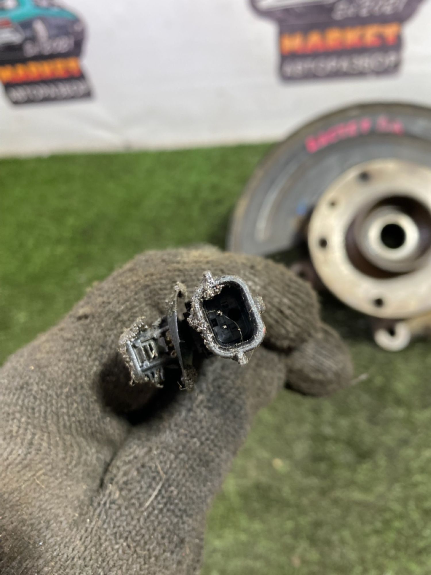 https://gcs.partsauto.market/rn-stockpro.appspot.com/thmbs/userImages/7493bedda53ffbba18042670cc6fed05/part/627441c3-1f53-4005-ae49-576885686650_1747395640120.jpg