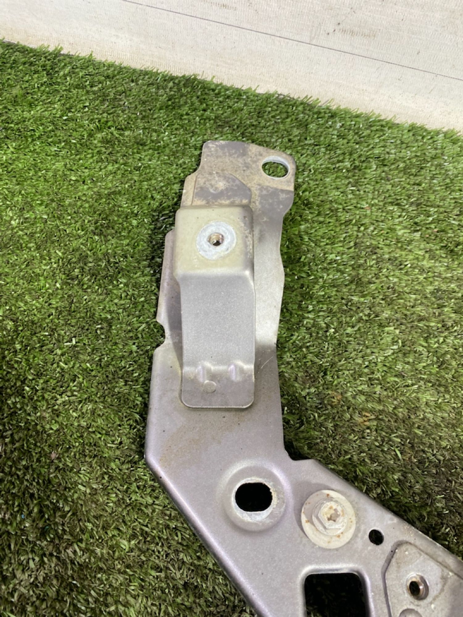 https://gcs.partsauto.market/rn-stockpro.appspot.com/thmbs/userImages/7493bedda53ffbba18042670cc6fed05/part/64ce4ff8-151e-4a36-b664-0391919cc0c9_1748867538269.jpg