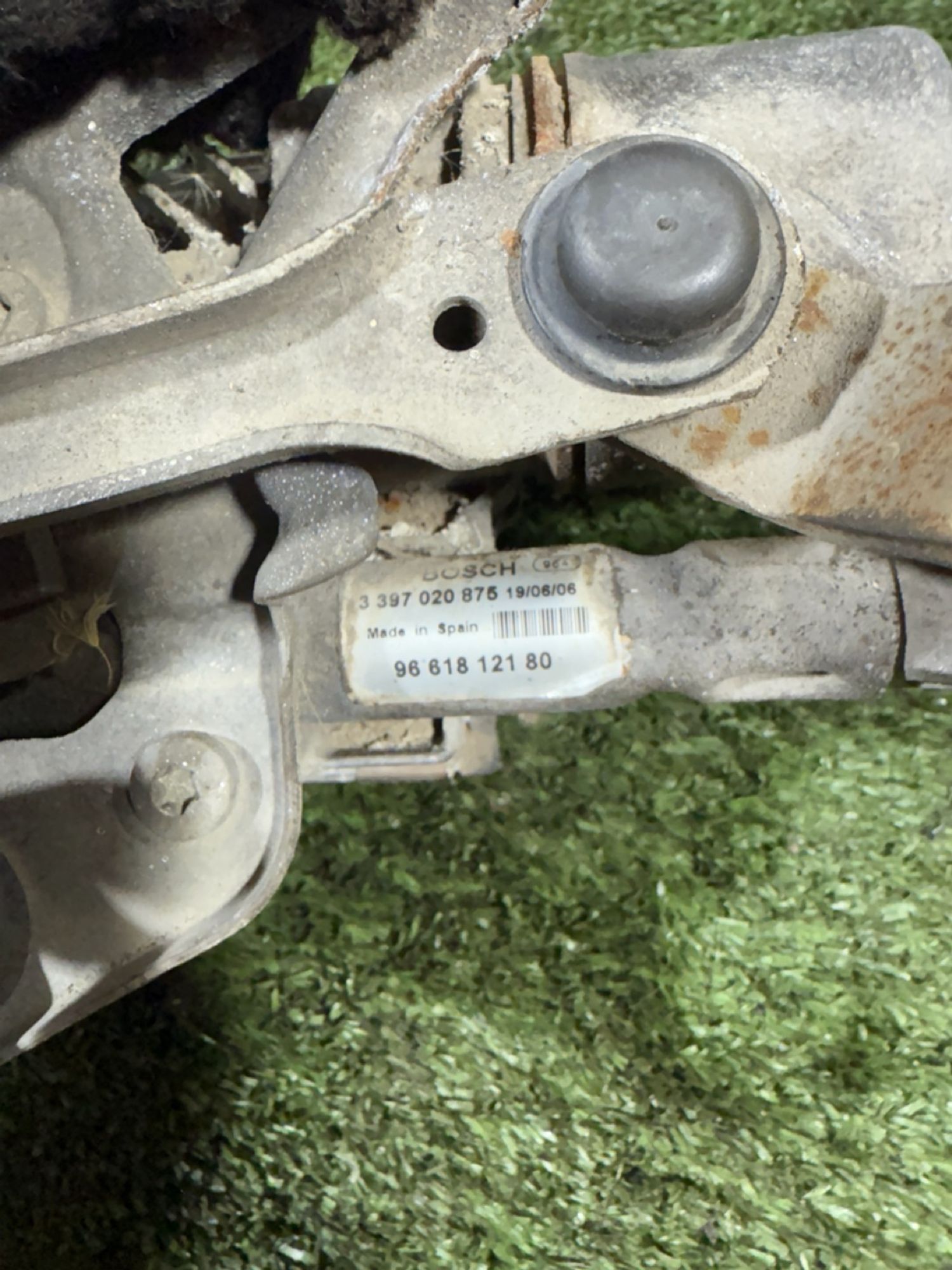 https://gcs.partsauto.market/rn-stockpro.appspot.com/thmbs/userImages/7493bedda53ffbba18042670cc6fed05/part/68c3e110-25e5-422a-8075-2496619219d4_1741875432197.jpg