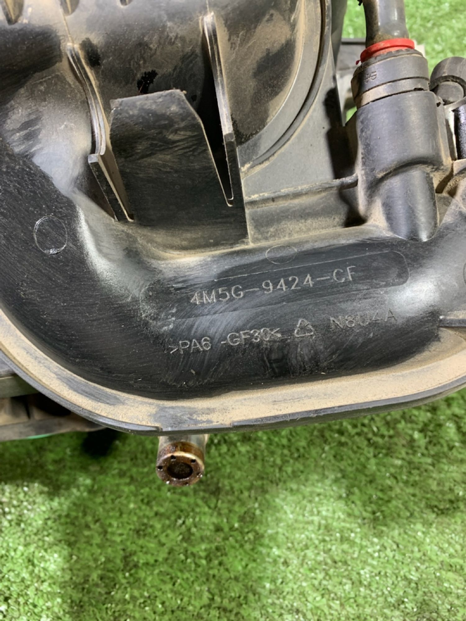https://gcs.partsauto.market/rn-stockpro.appspot.com/thmbs/userImages/7493bedda53ffbba18042670cc6fed05/part/68cab089-0118-4c57-ad2d-466a09ab18bb_1741091831279.jpg