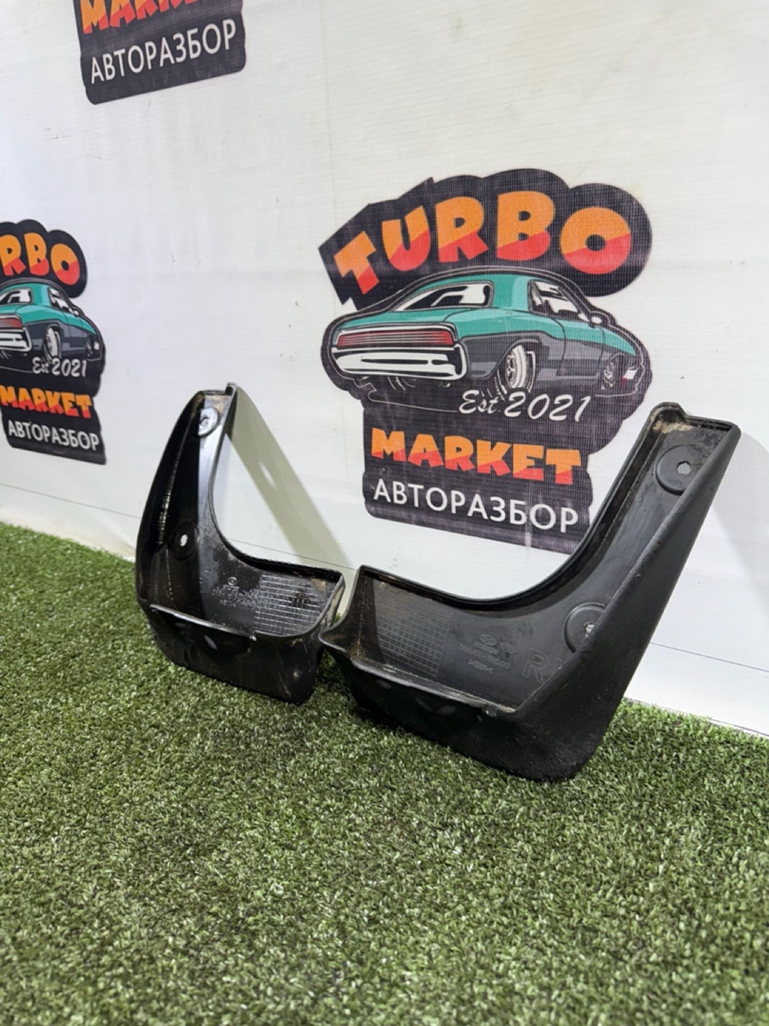 https://gcs.partsauto.market/rn-stockpro.appspot.com/thmbs/userImages/7493bedda53ffbba18042670cc6fed05/part/6cc8f8b3-7ed5-4e18-bf90-02e70c58c120_1739799649336.jpg