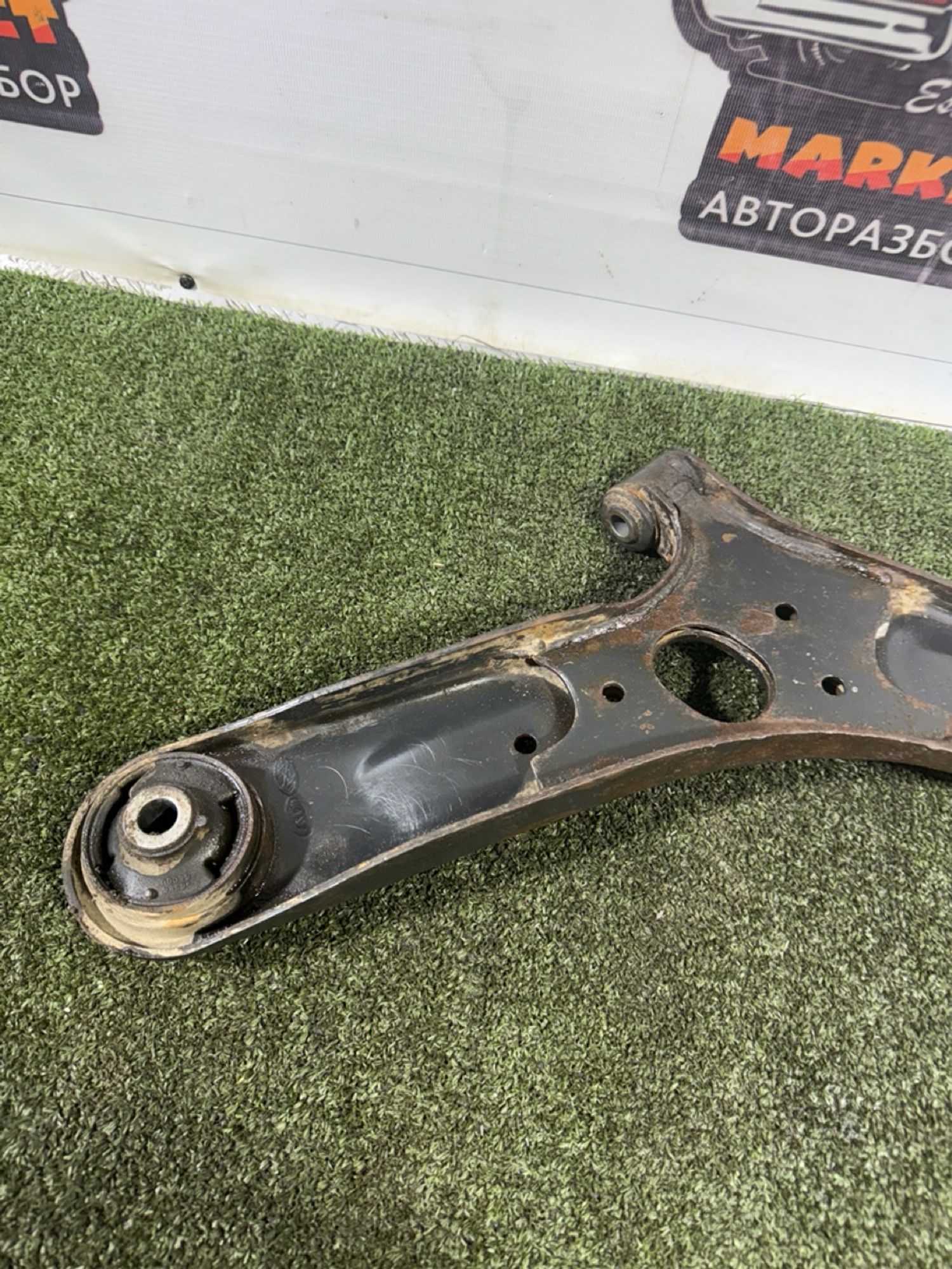 https://gcs.partsauto.market/rn-stockpro.appspot.com/thmbs/userImages/7493bedda53ffbba18042670cc6fed05/part/6dc1c657-f7aa-4c0f-8342-e48be1a12808_1739535529037.jpg