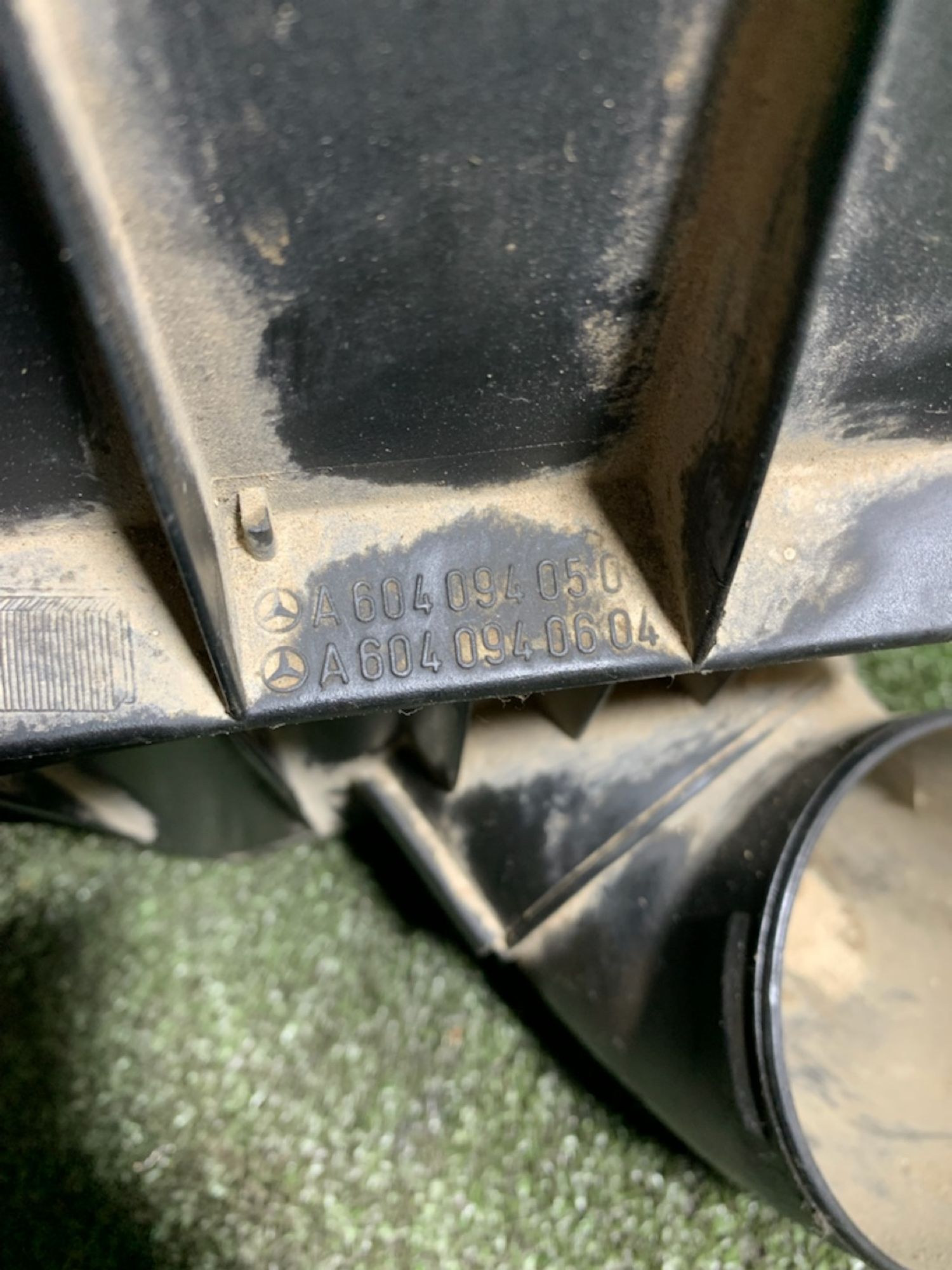 https://gcs.partsauto.market/rn-stockpro.appspot.com/thmbs/userImages/7493bedda53ffbba18042670cc6fed05/part/7231dad9-7d1e-4a1a-b30a-a5152342c706_1736346763989.jpg