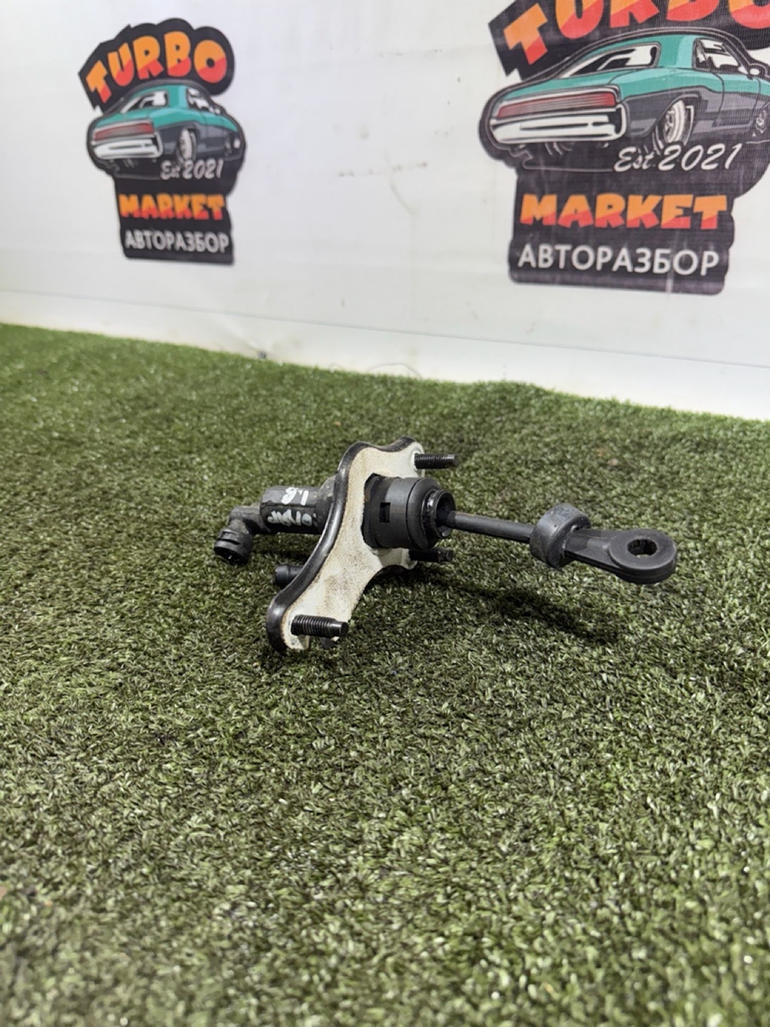 https://gcs.partsauto.market/rn-stockpro.appspot.com/thmbs/userImages/7493bedda53ffbba18042670cc6fed05/part/72652e99-1eb6-4b26-a34b-ea524be4cda4_1739778562401.jpg