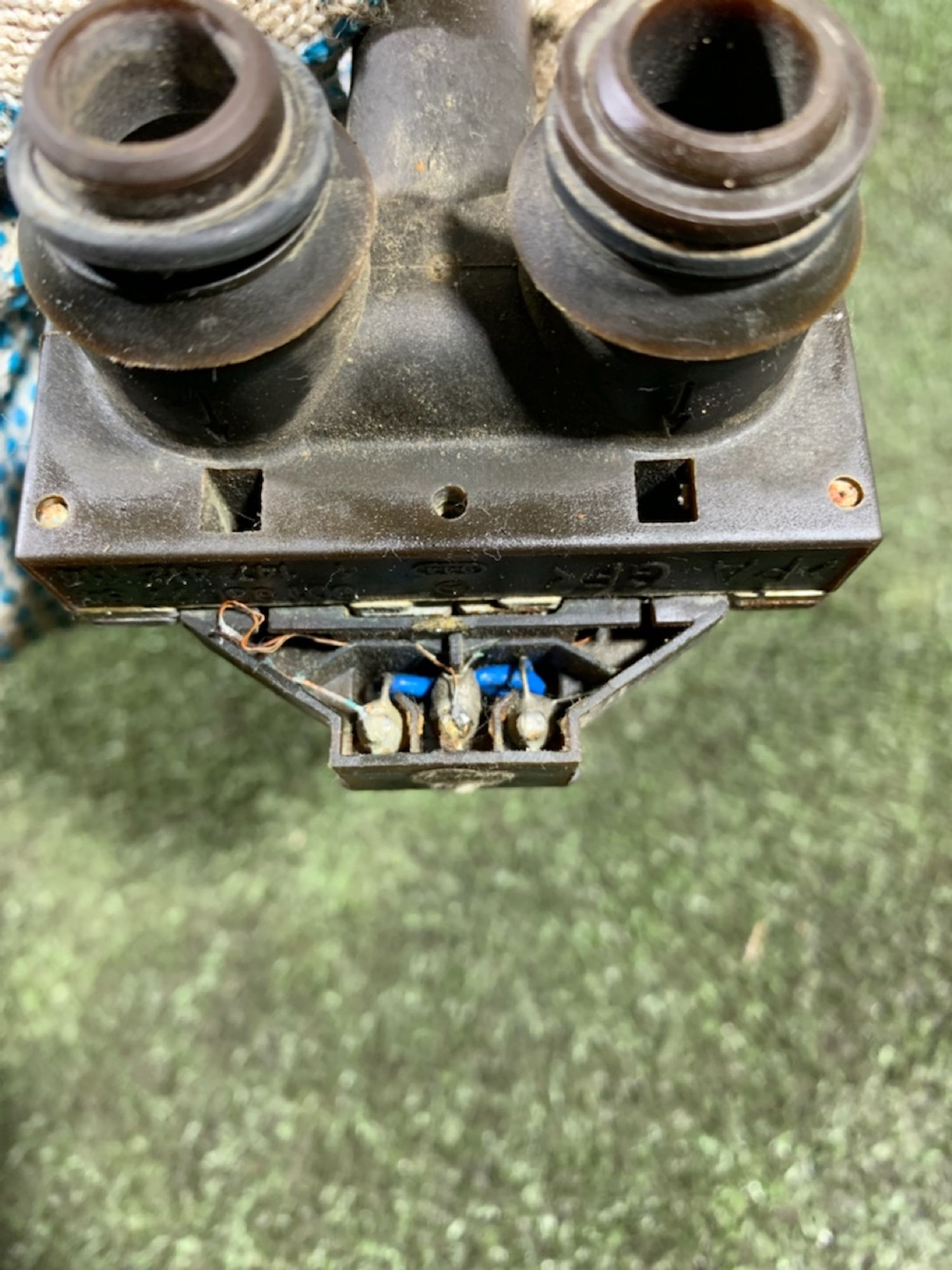 https://gcs.partsauto.market/rn-stockpro.appspot.com/thmbs/userImages/7493bedda53ffbba18042670cc6fed05/part/72a97a7f-9cb7-4dfe-96a6-6708d79d952b_1736514462420.jpg
