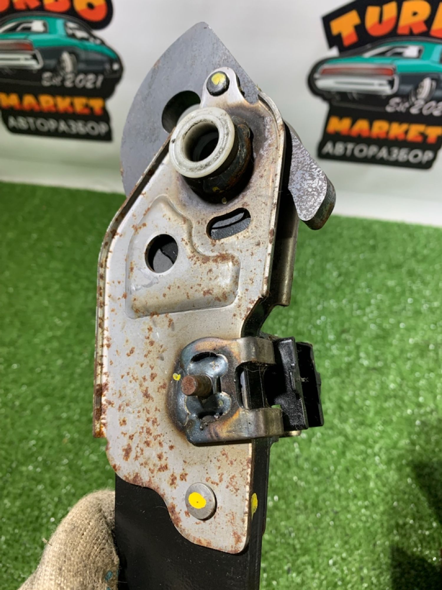 https://gcs.partsauto.market/rn-stockpro.appspot.com/thmbs/userImages/7493bedda53ffbba18042670cc6fed05/part/747fdfc0-8781-44ca-82de-34470efe266e_1732713871132.jpg