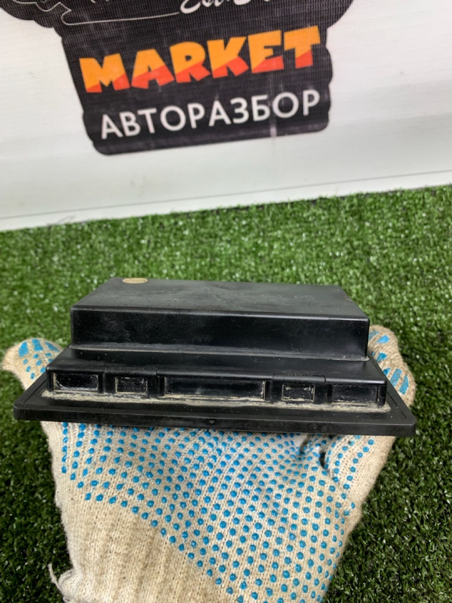 https://gcs.partsauto.market/rn-stockpro.appspot.com/thmbs/userImages/7493bedda53ffbba18042670cc6fed05/part/79722955-2daf-486d-aec0-fbd72f0dd6e6_1736771974793.jpg