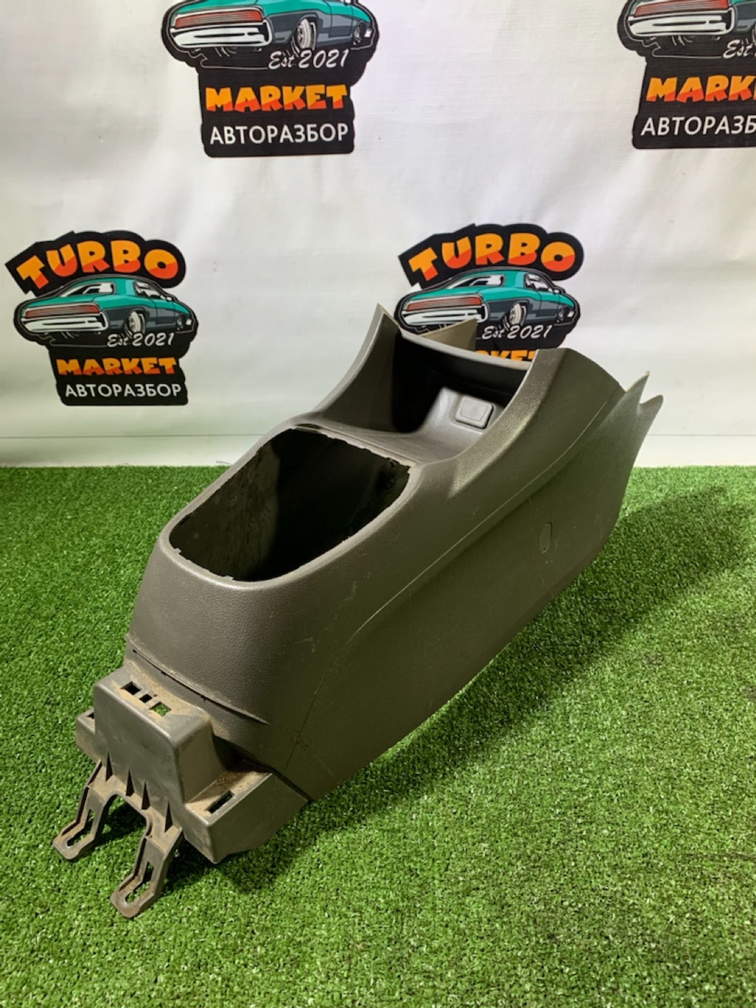 https://gcs.partsauto.market/rn-stockpro.appspot.com/thmbs/userImages/7493bedda53ffbba18042670cc6fed05/part/79881912-e553-4ebe-987a-dbcae8baa8c2_1733488542915.jpg