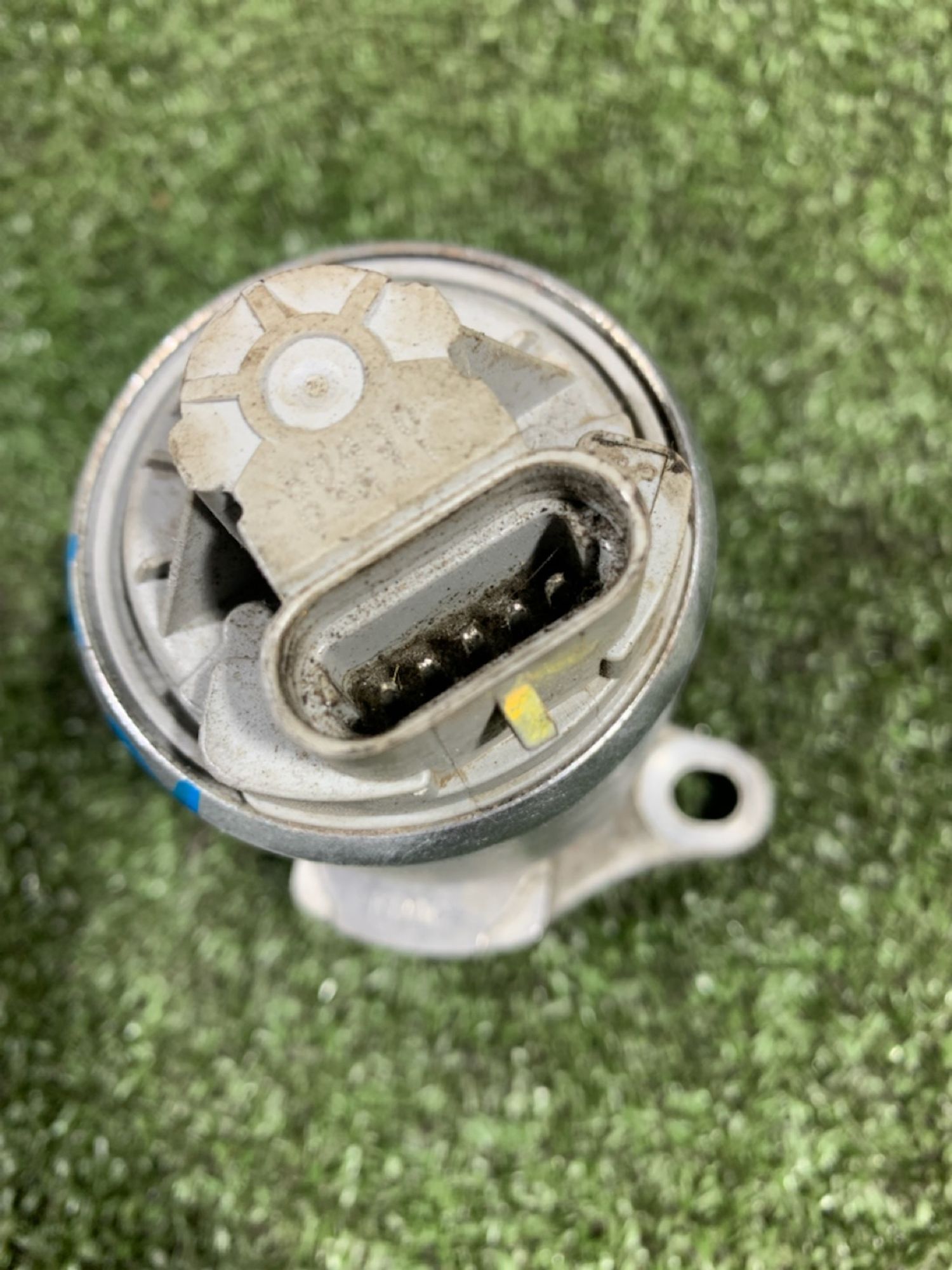 https://gcs.partsauto.market/rn-stockpro.appspot.com/thmbs/userImages/7493bedda53ffbba18042670cc6fed05/part/79a6e3f2-bbcb-4fc0-ad69-f42682633309_1733812723180.jpg