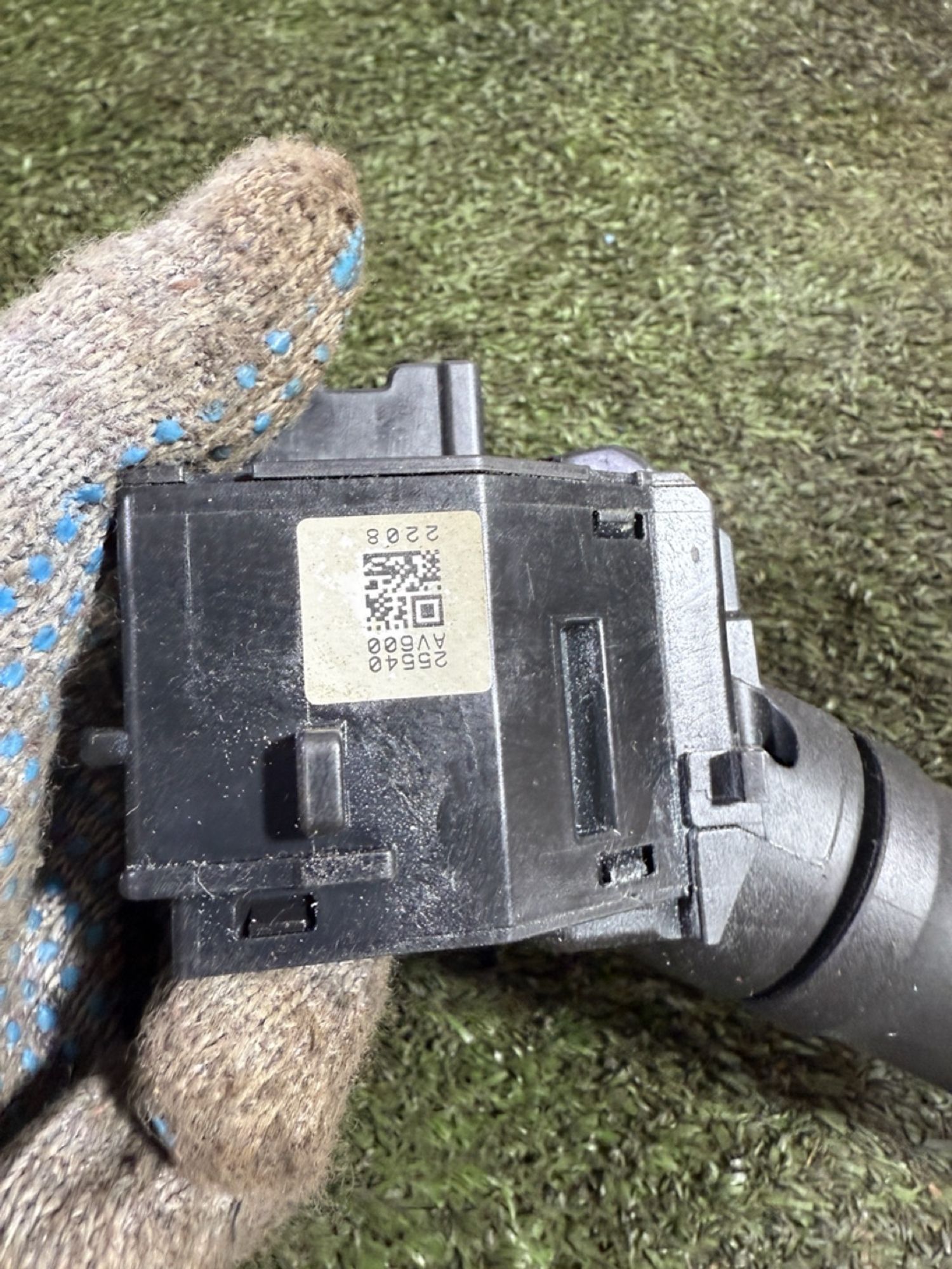 https://gcs.partsauto.market/rn-stockpro.appspot.com/thmbs/userImages/7493bedda53ffbba18042670cc6fed05/part/7d2d6107-af11-4fef-9e65-18420294f93d_1749024789140.jpg