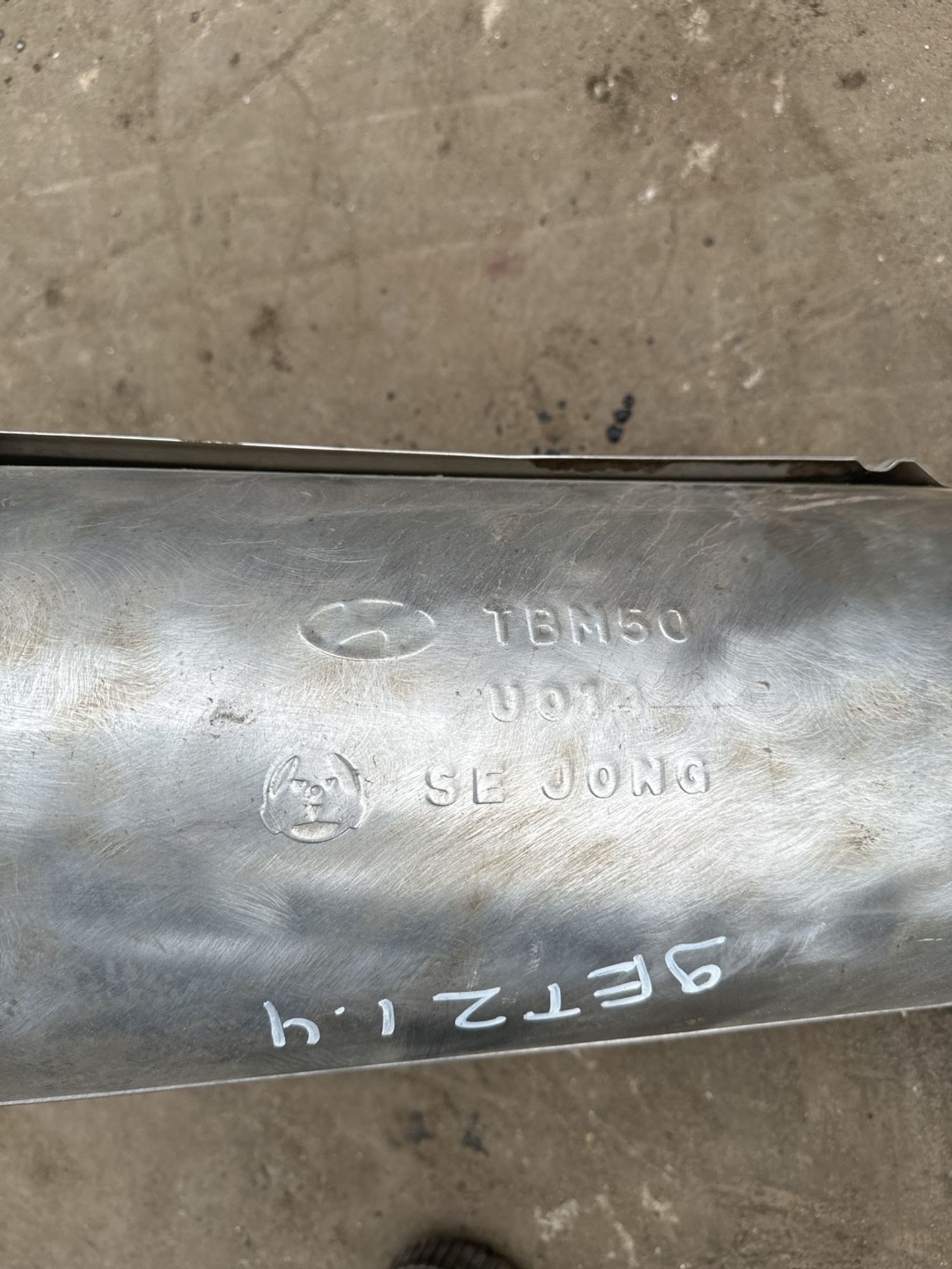 https://gcs.partsauto.market/rn-stockpro.appspot.com/thmbs/userImages/7493bedda53ffbba18042670cc6fed05/part/7eb4172a-2fd0-4833-8f70-85ce2e052638_1743507779725.jpg
