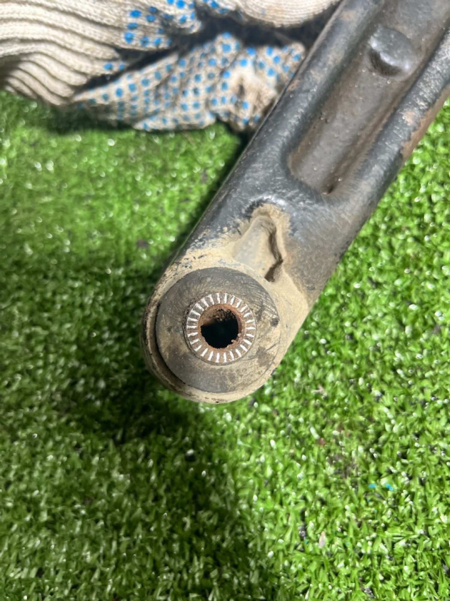 https://gcs.partsauto.market/rn-stockpro.appspot.com/thmbs/userImages/7493bedda53ffbba18042670cc6fed05/part/7f114bd3-7fb0-4d34-8be9-8db12ef43431_1732278886742.jpg