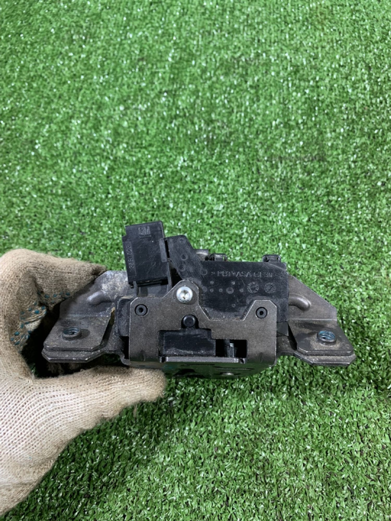 https://gcs.partsauto.market/rn-stockpro.appspot.com/thmbs/userImages/7493bedda53ffbba18042670cc6fed05/part/87adc20d-f72a-44e8-a2e3-4fe89f698179_1732715884062.jpg