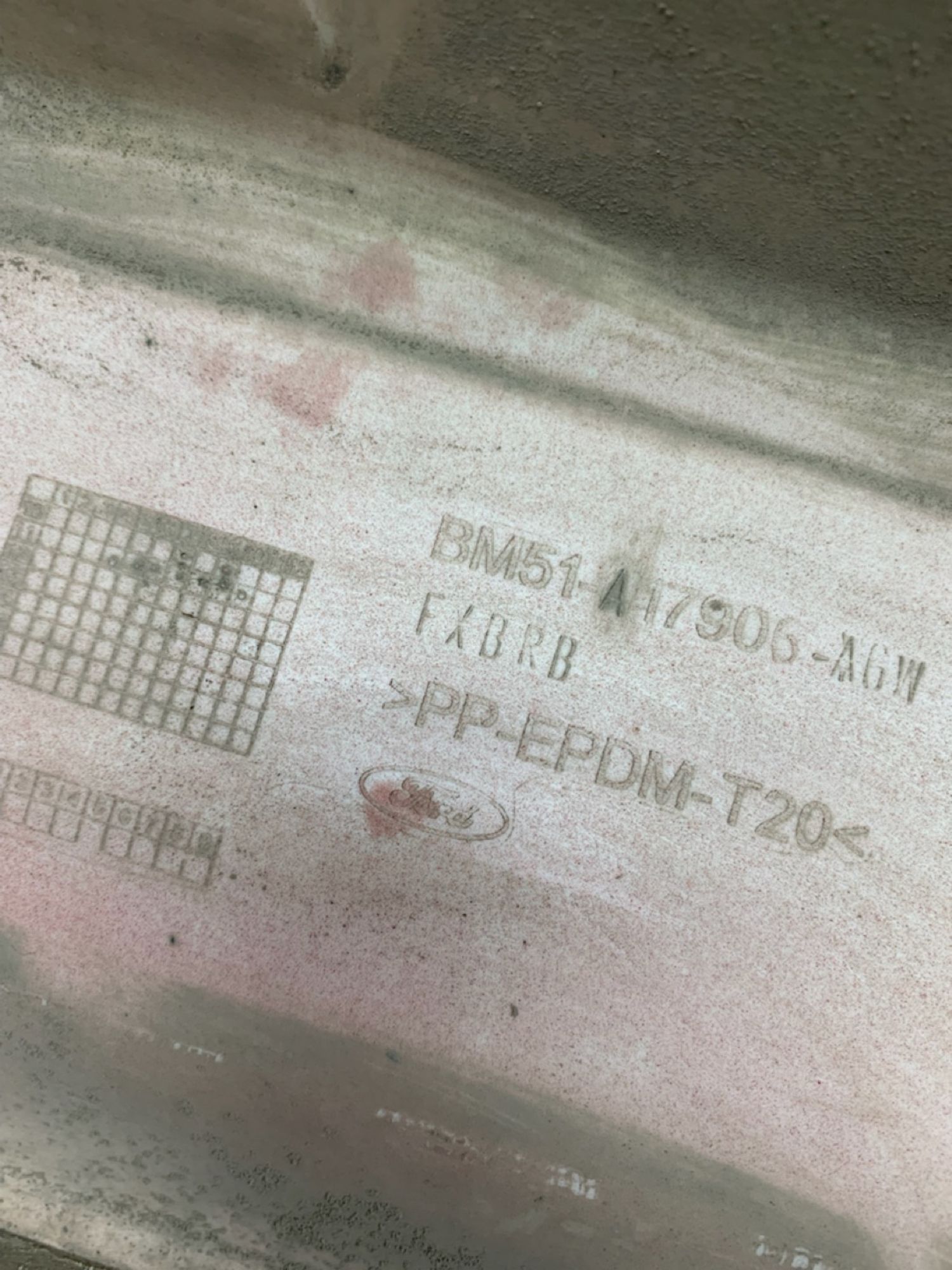 https://gcs.partsauto.market/rn-stockpro.appspot.com/thmbs/userImages/7493bedda53ffbba18042670cc6fed05/part/8bc7185f-42ed-49b1-a5b7-c6d0d24596b0_1741160605478.jpg